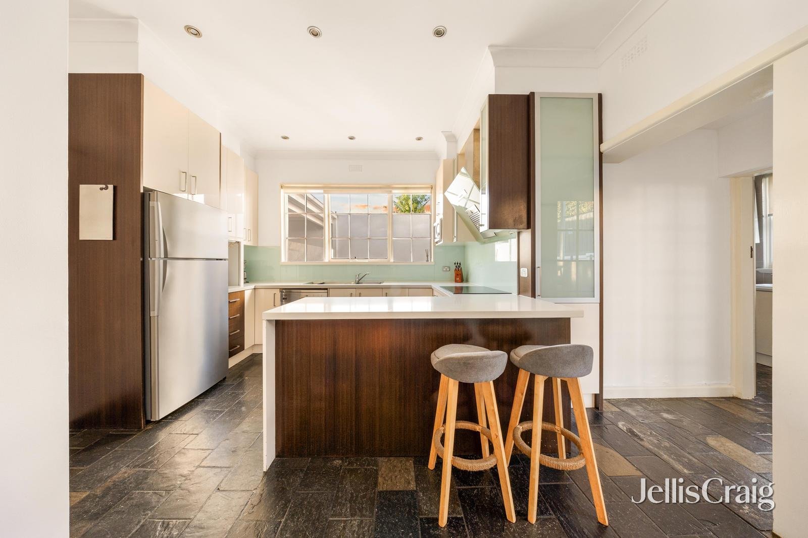 230 Melville Road, Brunswick&nbsp;West image 3