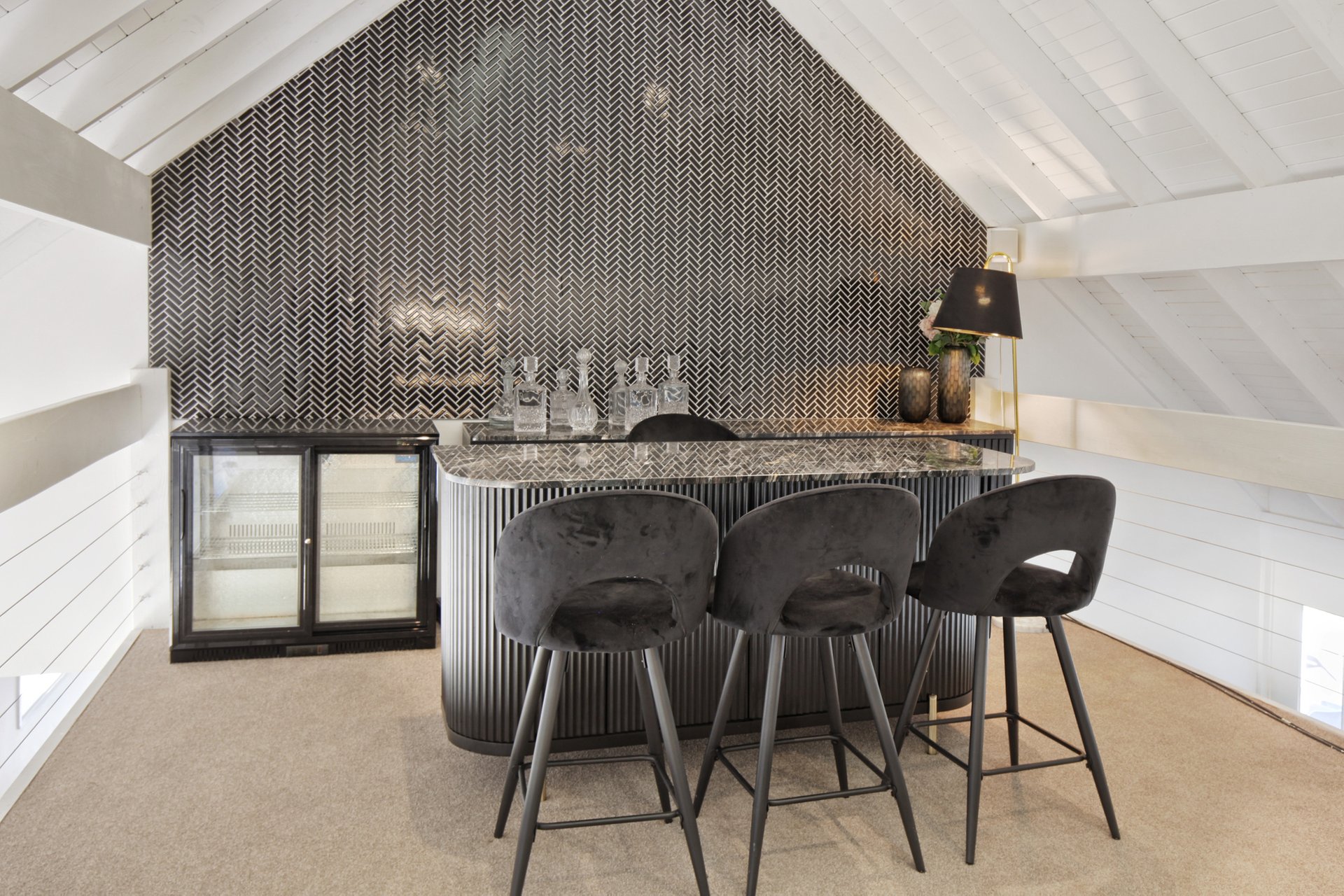 Property Gallery Thumbnail 11