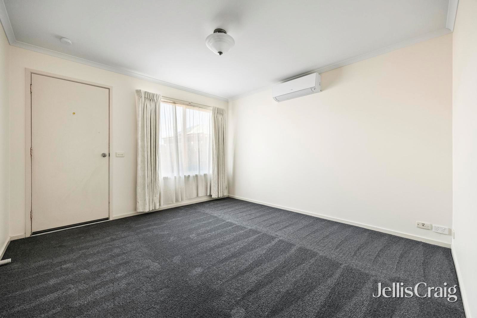 2/30 Paramount Crescent, St&nbsp;Albans&nbsp;Park image 2