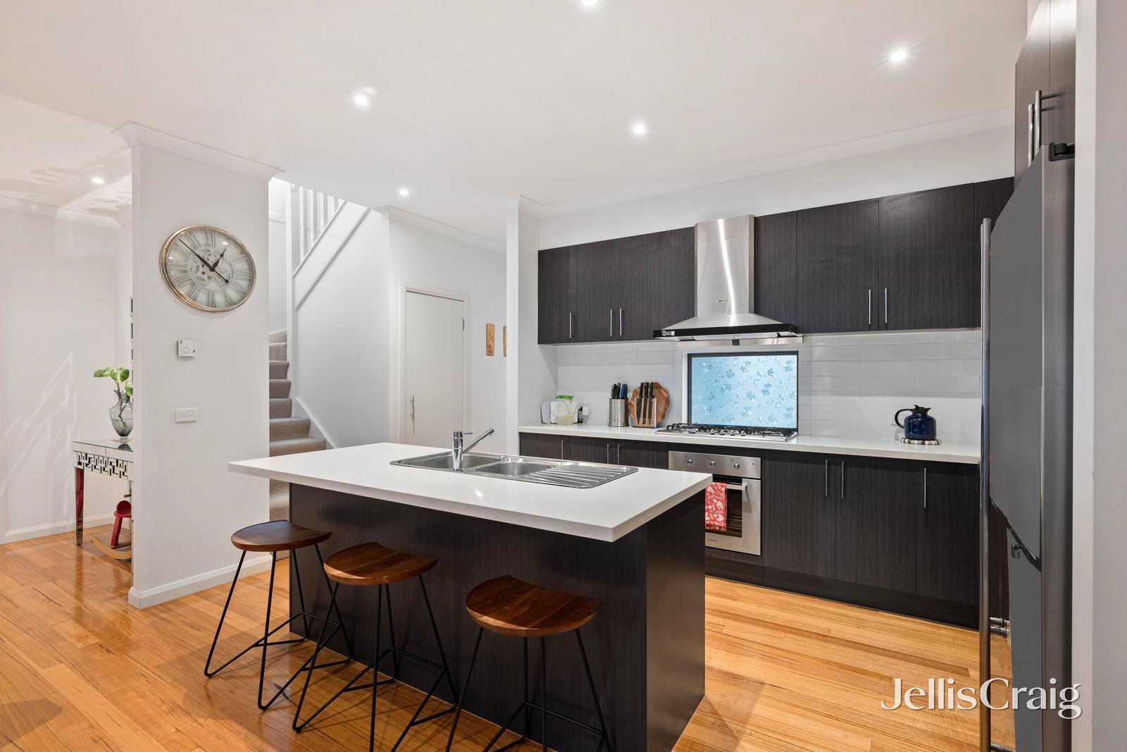 2/30 Pascoe Avenue, Croydon image 3