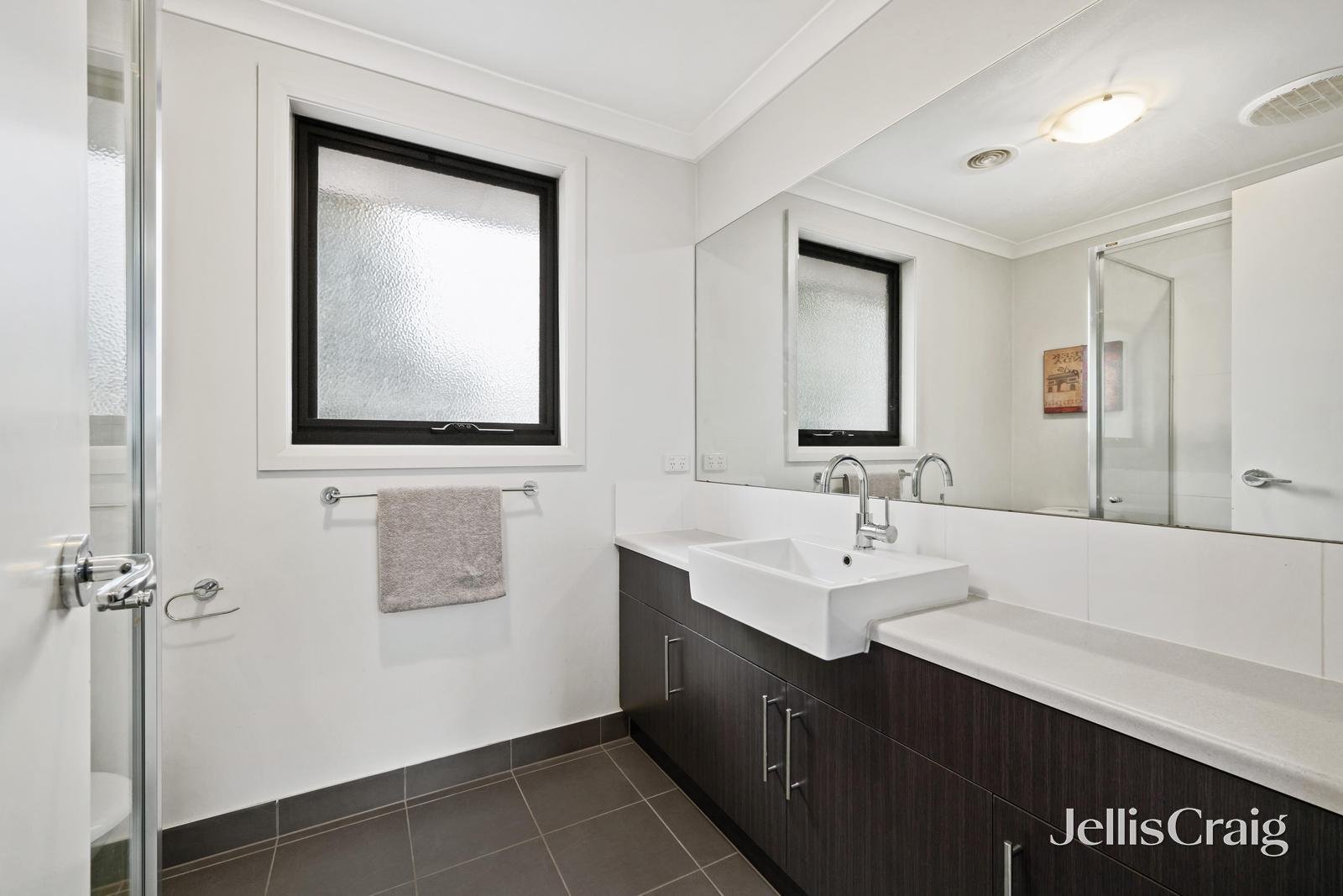 2/30 Pascoe Avenue, Croydon image 8