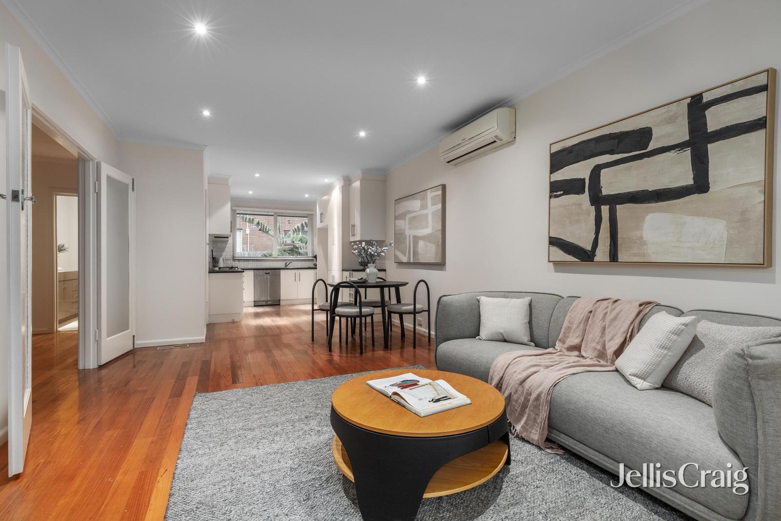 2/30 Weir Street, Balwyn image 2