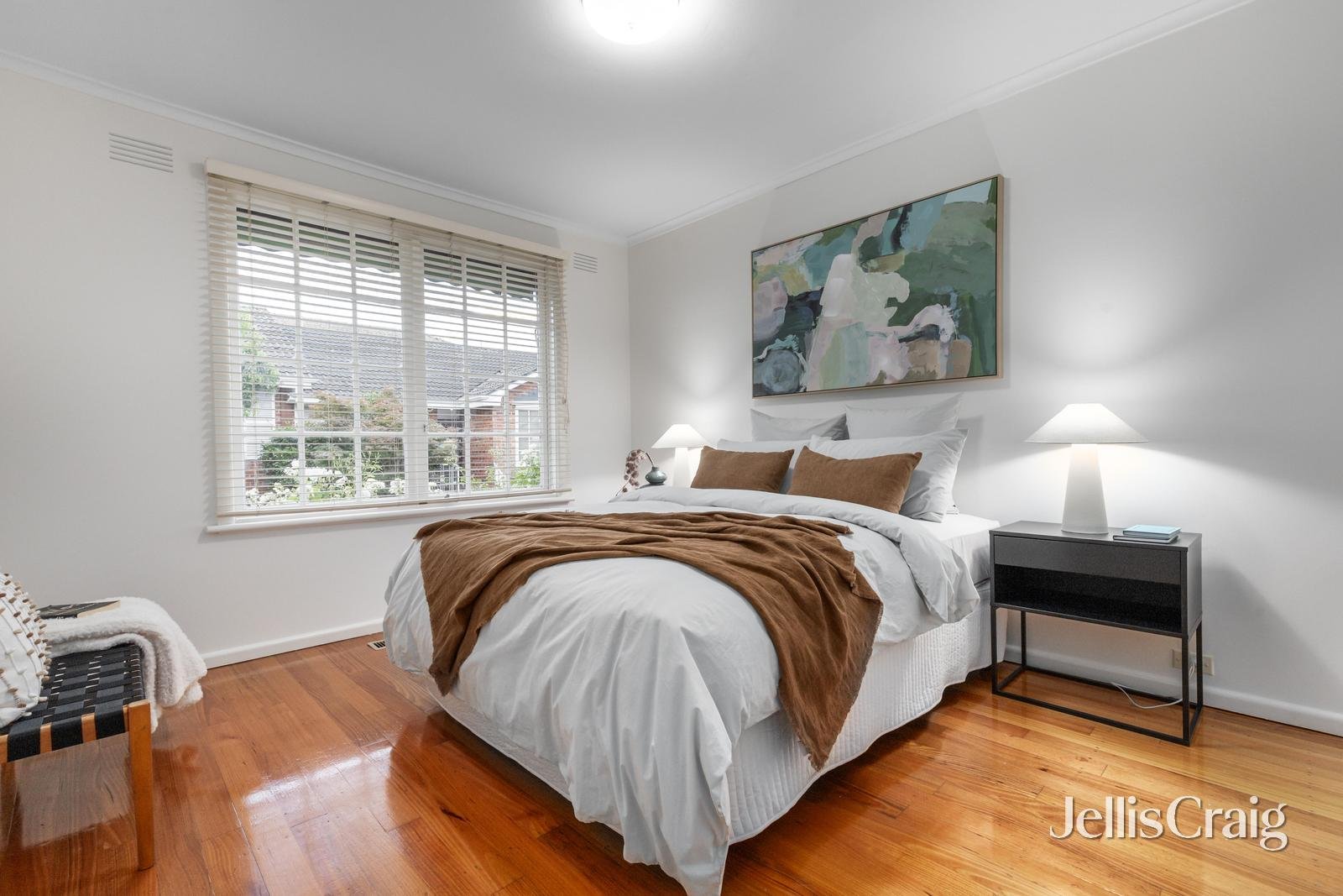 2/30 Weir Street, Balwyn image 6