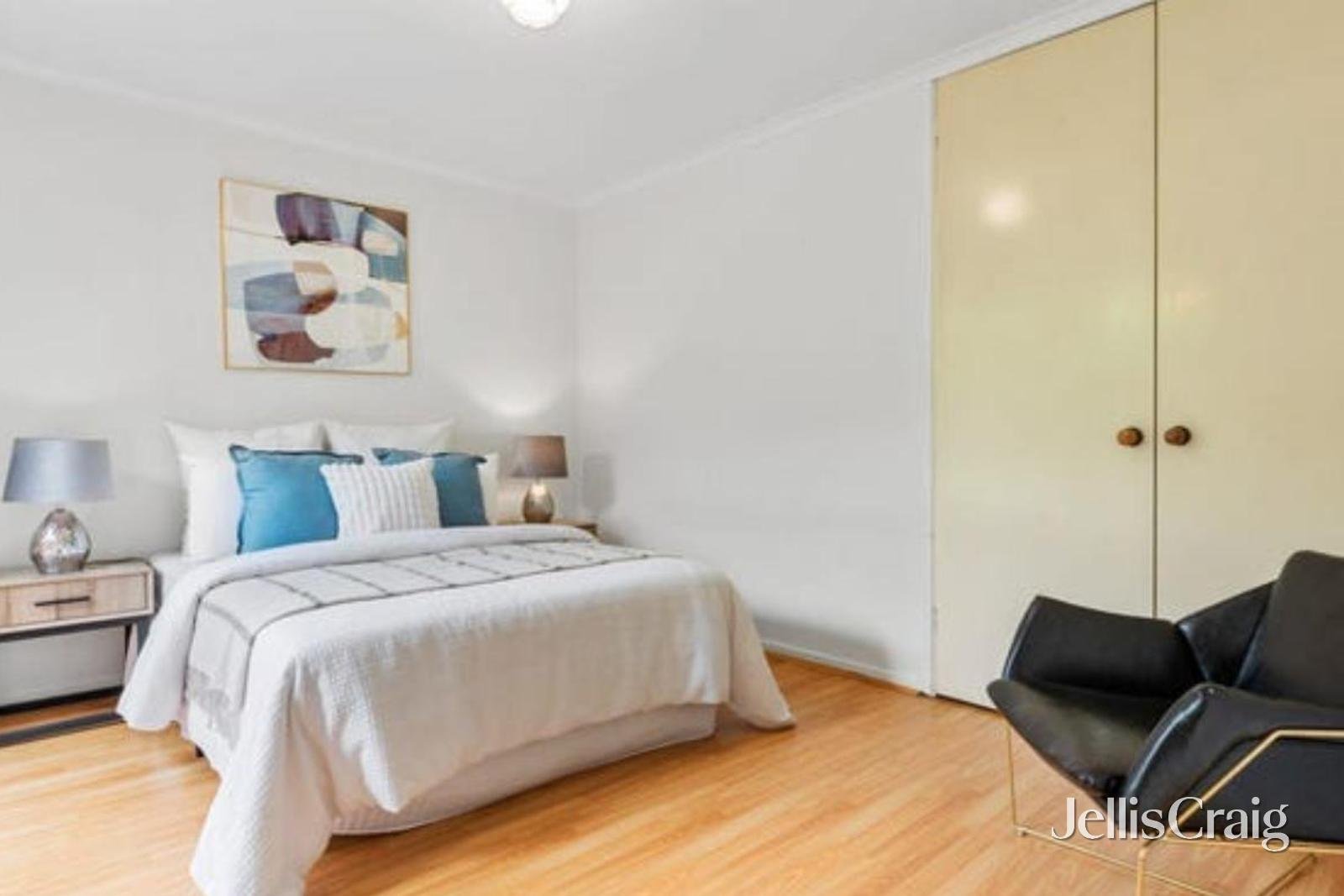 2/300-302 Blackburn Road, Glen Waverley image 8