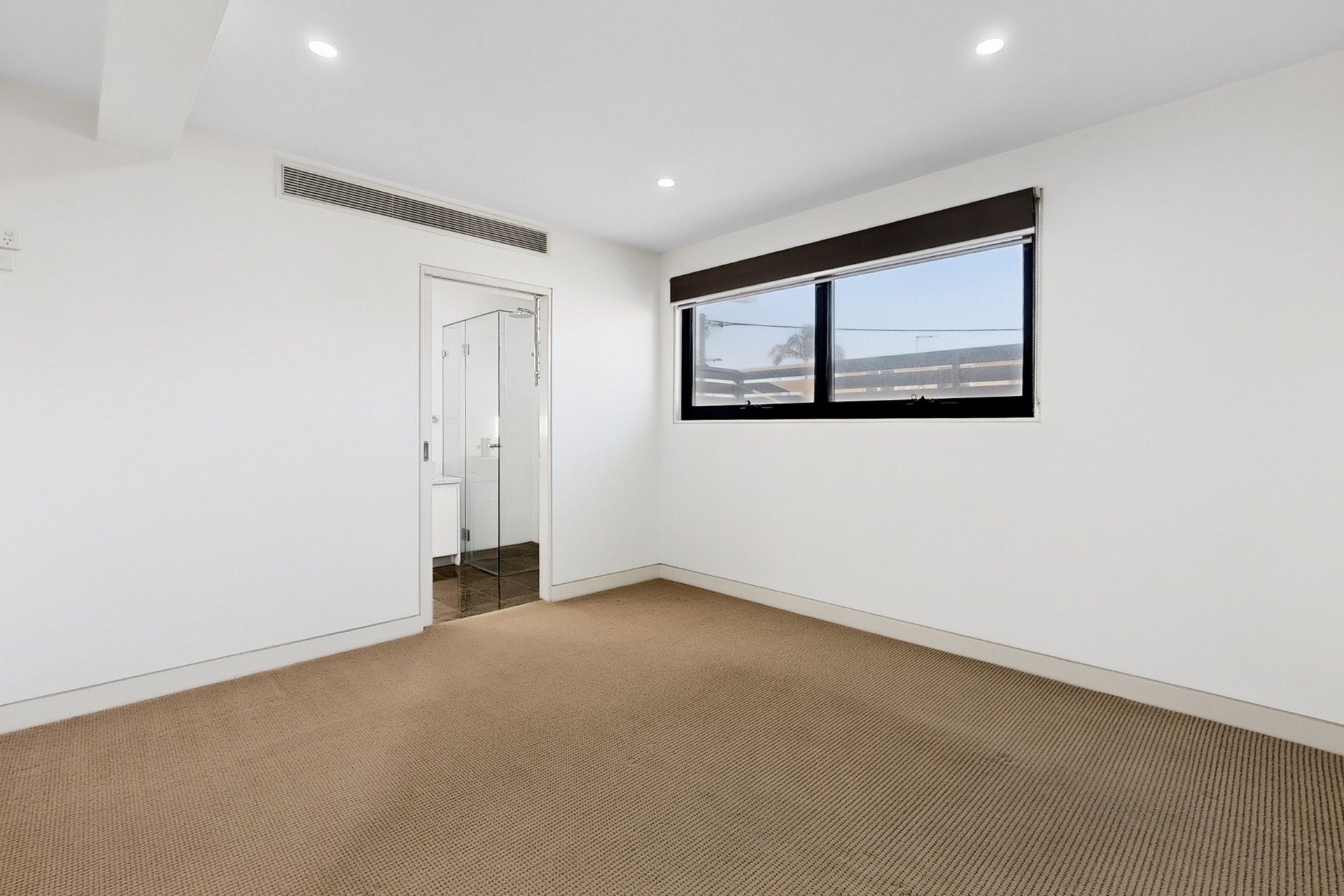 2/301 Beaconsfield Parade, Middle&nbsp;Park image 10