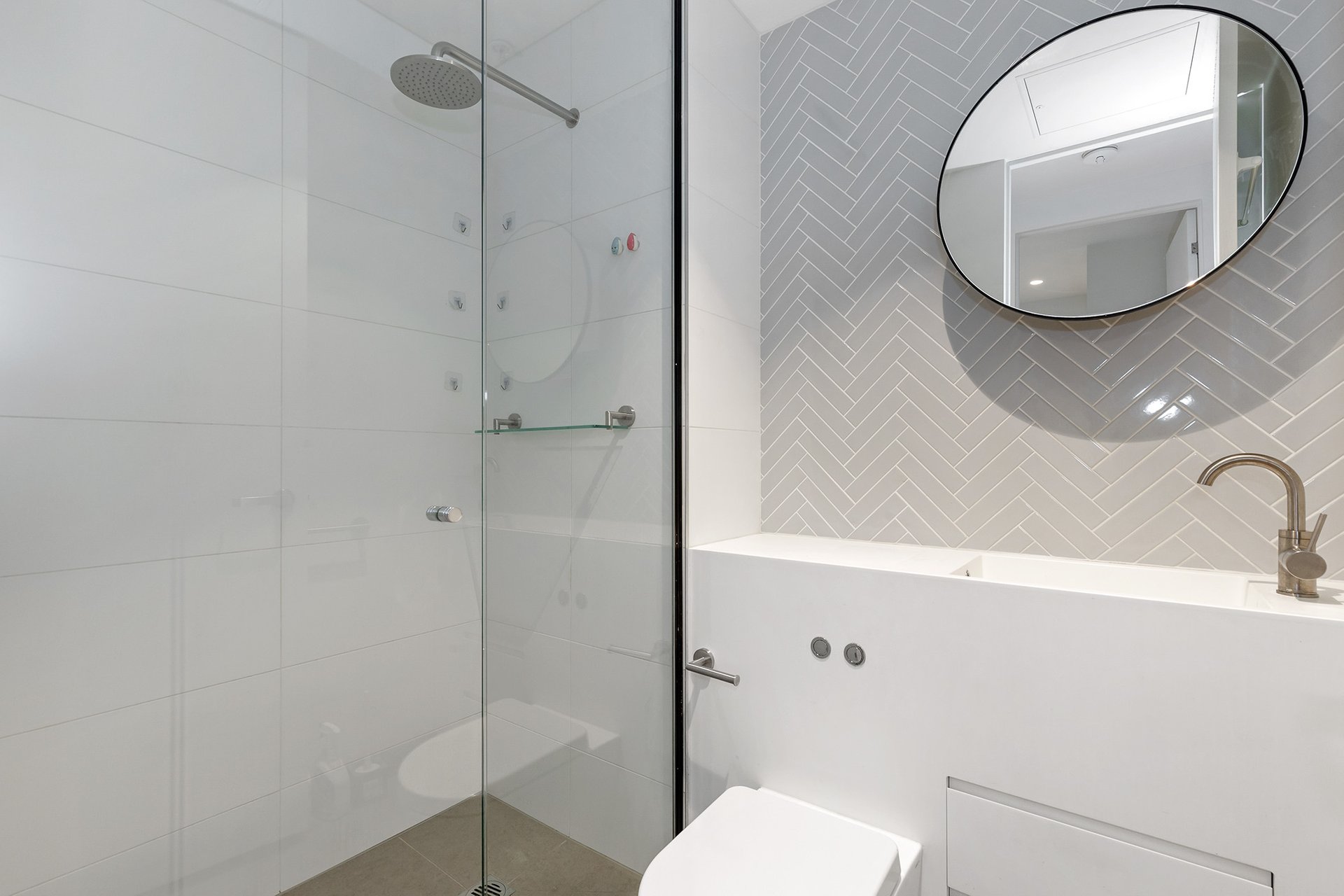 Property Gallery Thumbnail 6