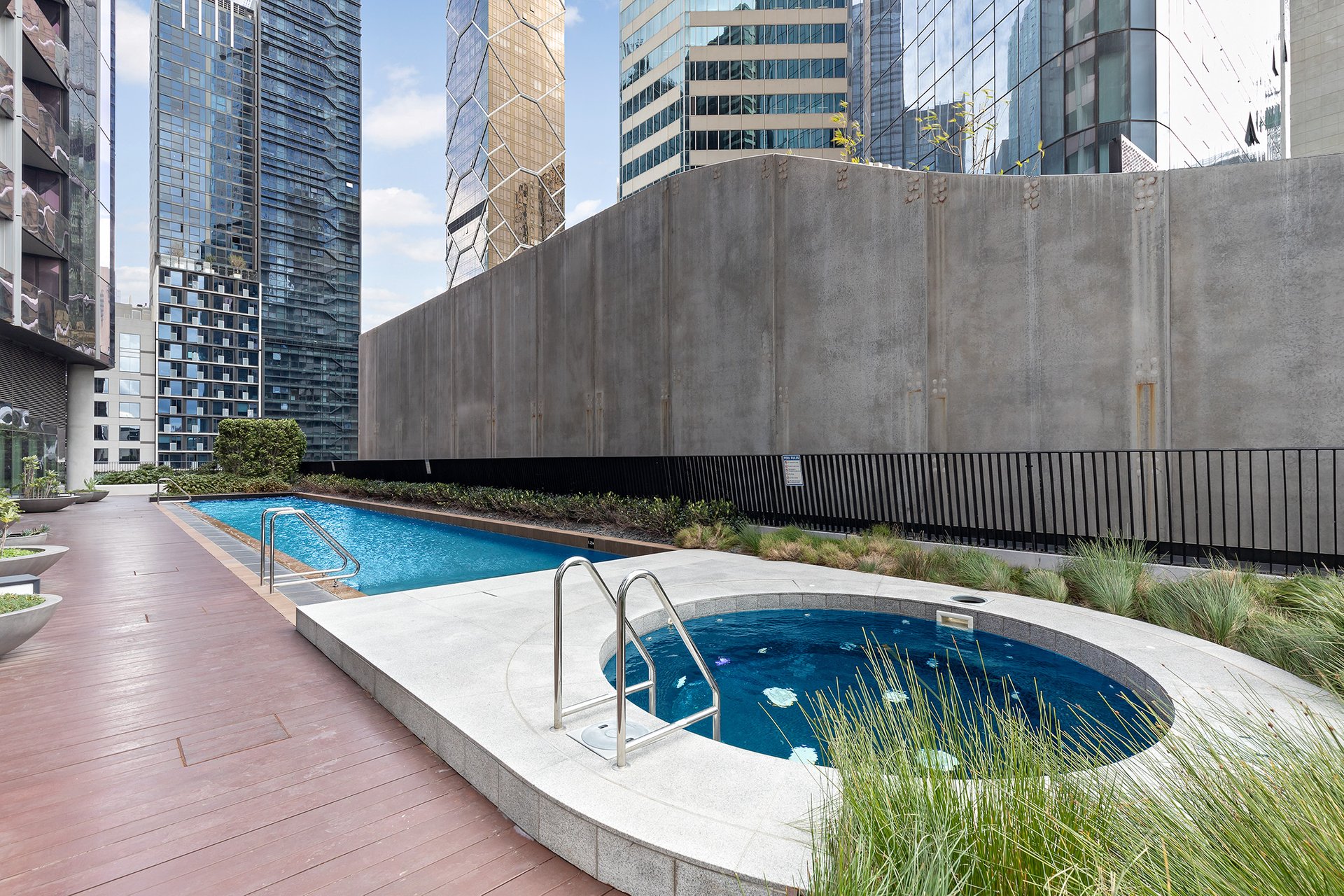 Property Gallery Thumbnail 8