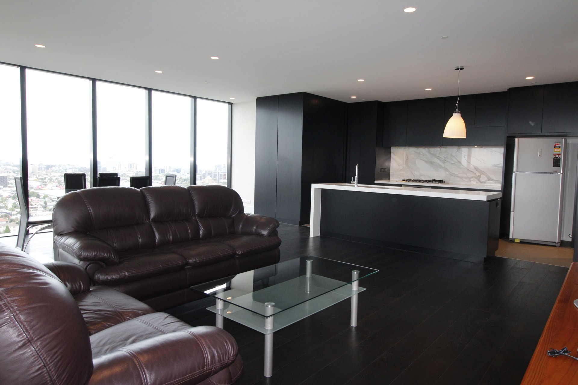Property Gallery Thumbnail 3