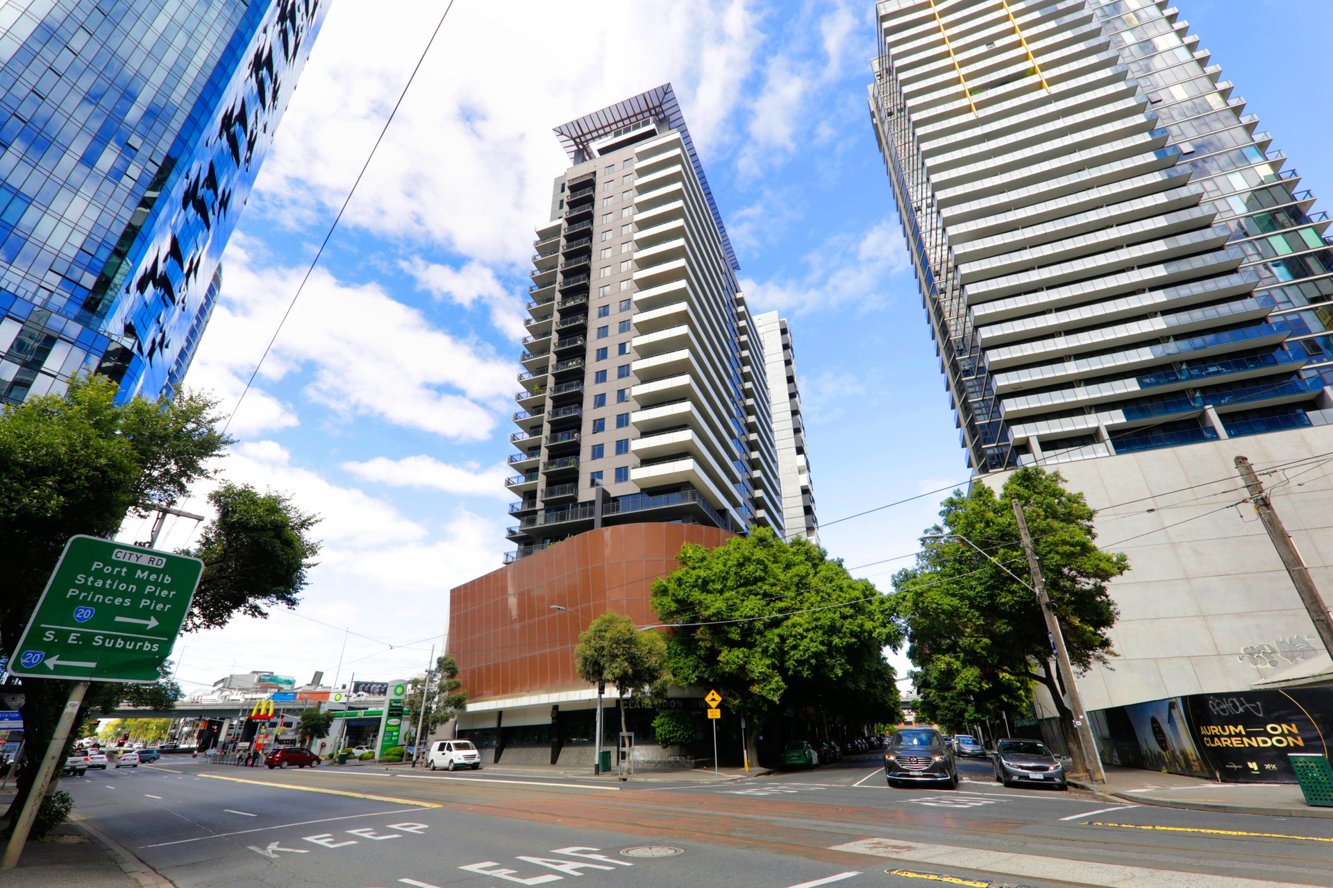 2303/45 Haig Street, Southbank image 1