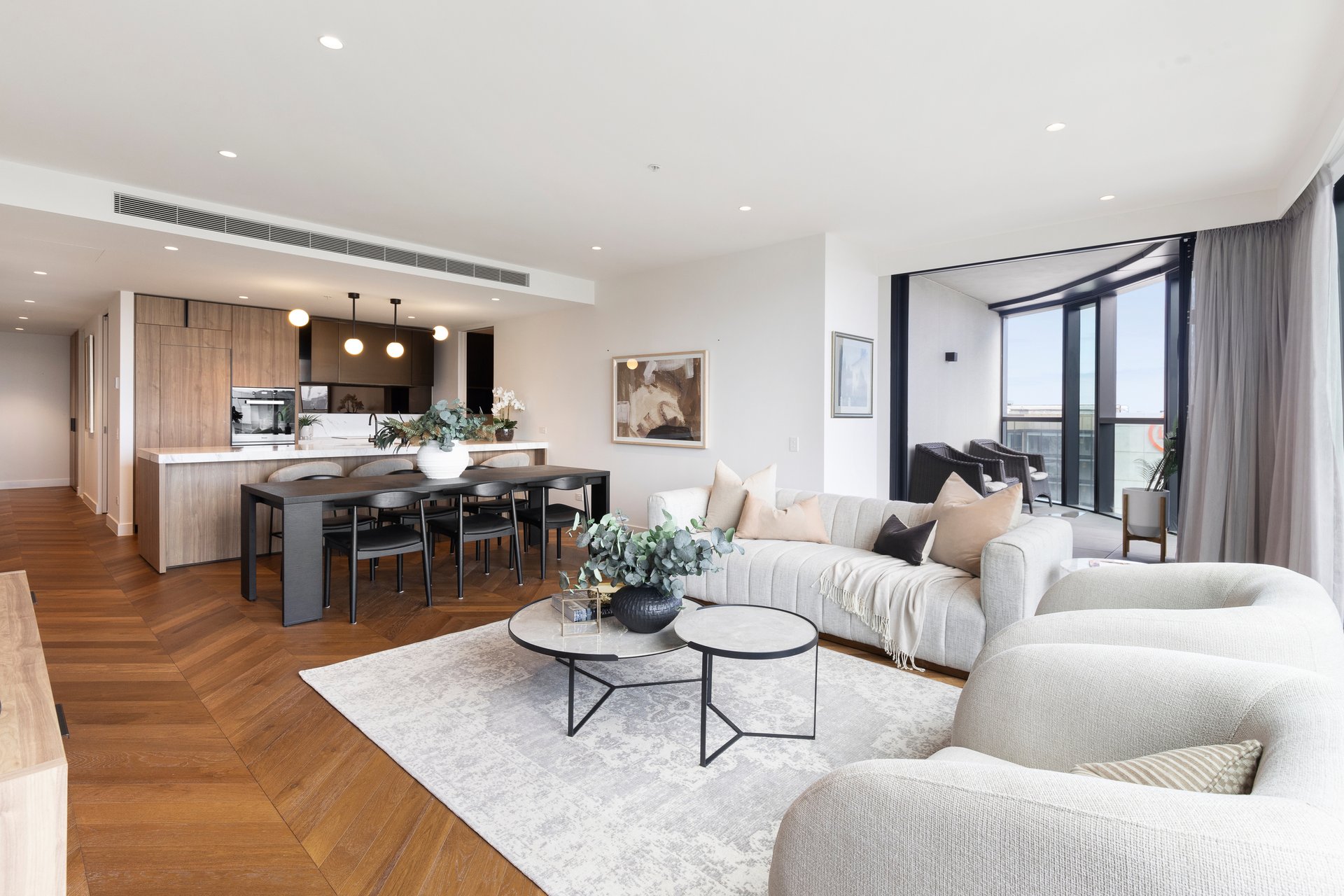 Property Gallery - Main Image