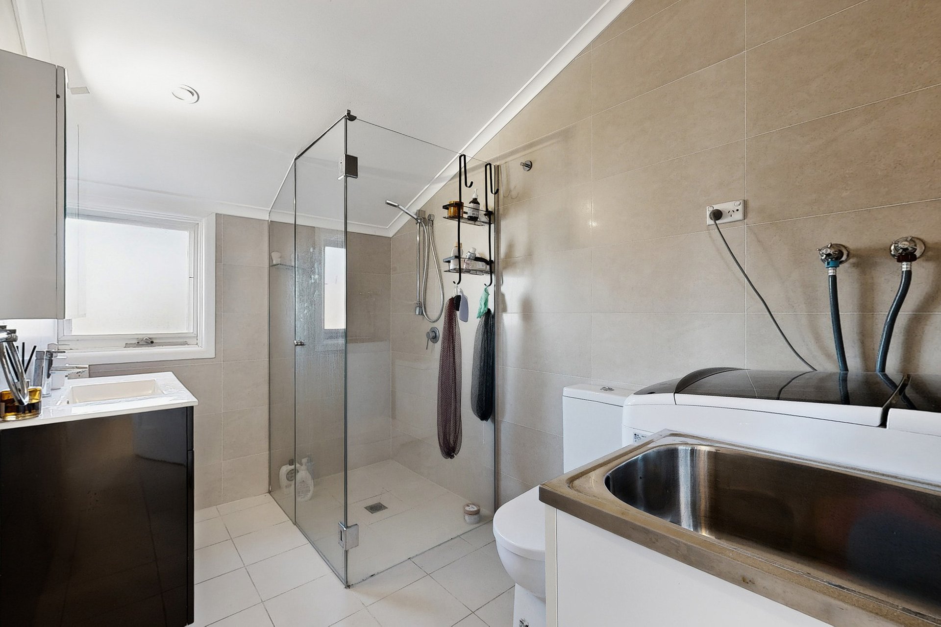2/307 Barkly Street, Elwood image 13