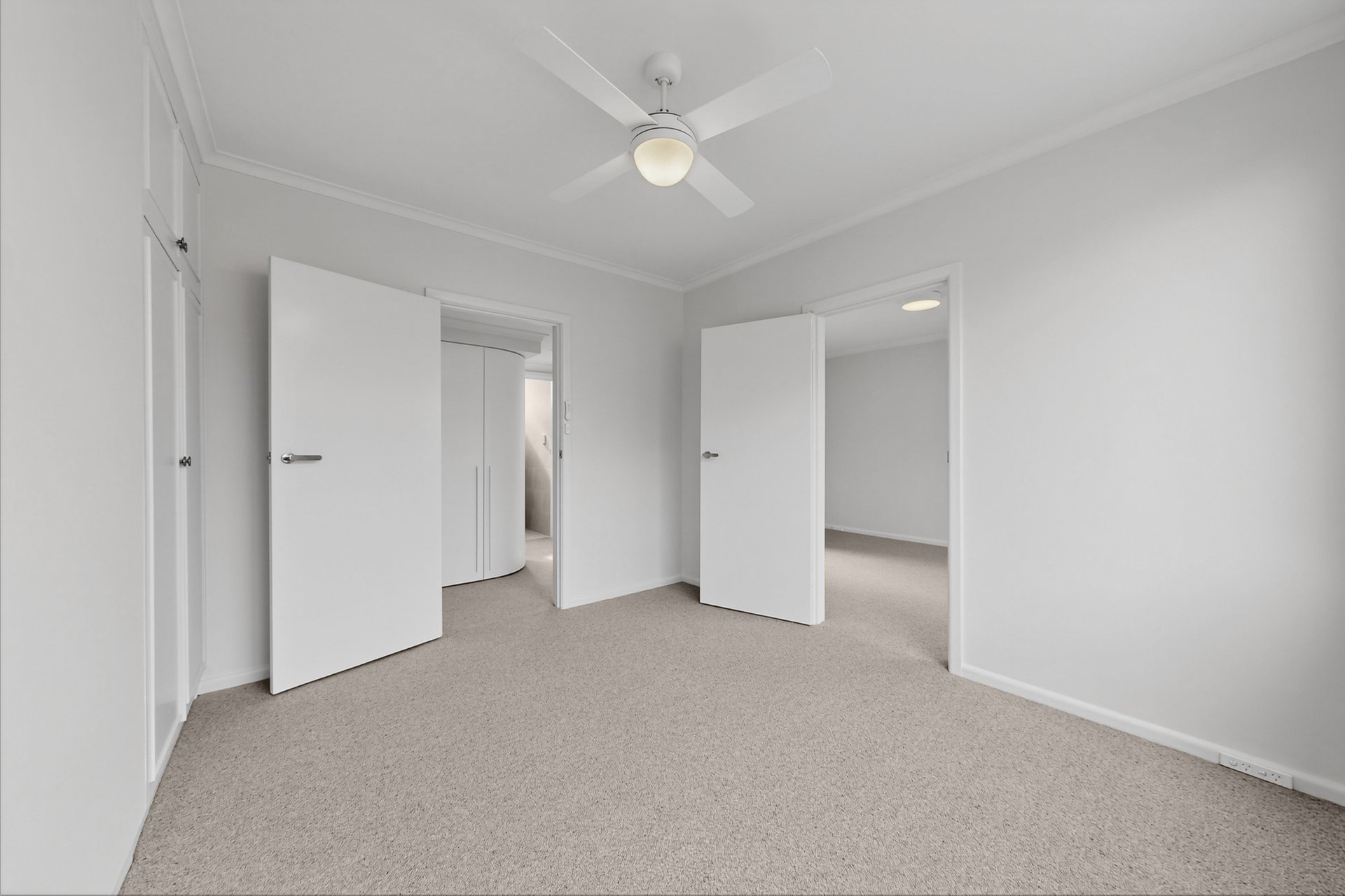 2/31 Beach Avenue, Elwood image 7