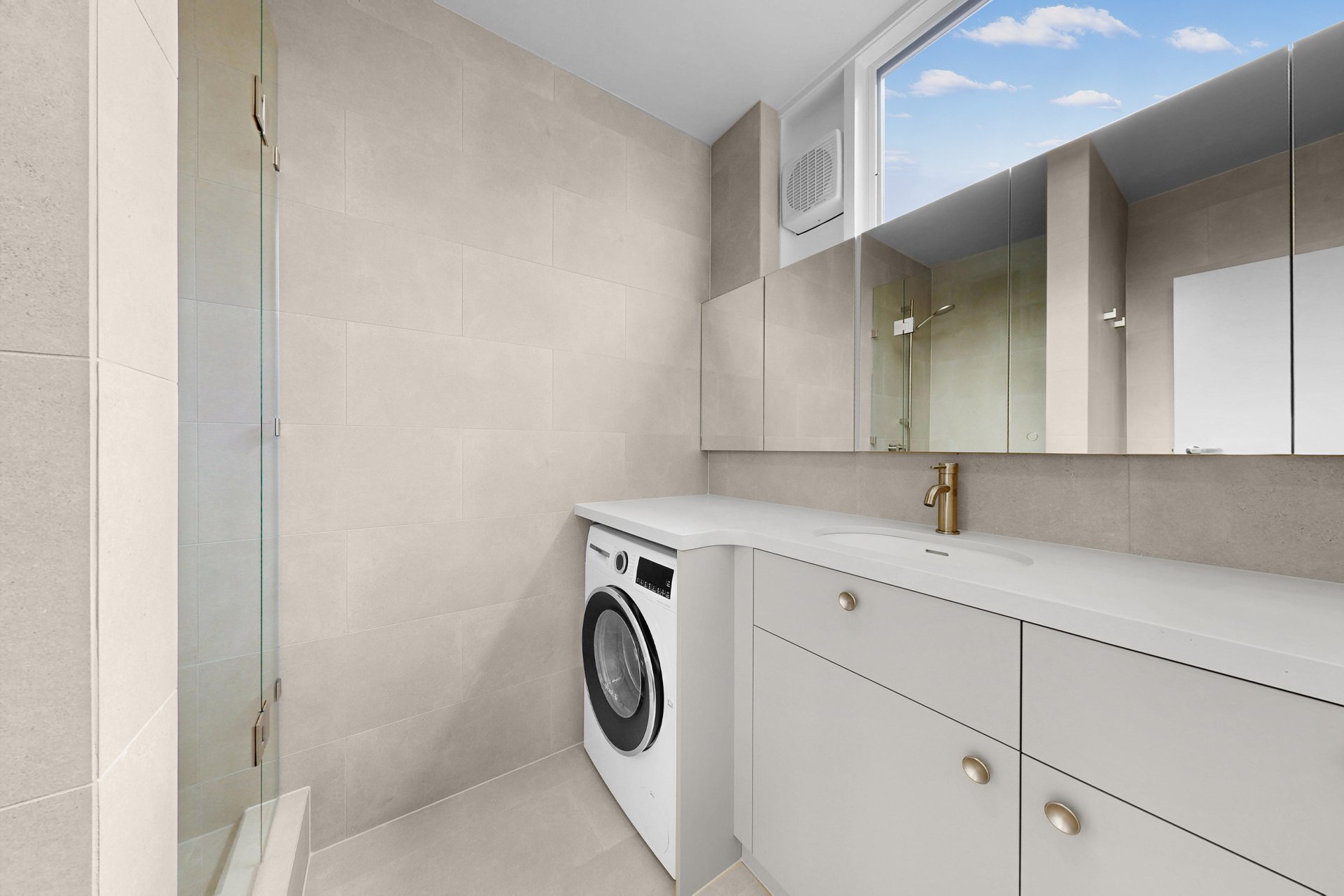2/31 Beach Avenue, Elwood image 9