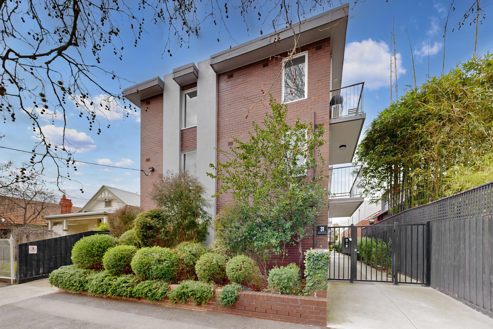 2/31 Beach Avenue, Elwood image 12