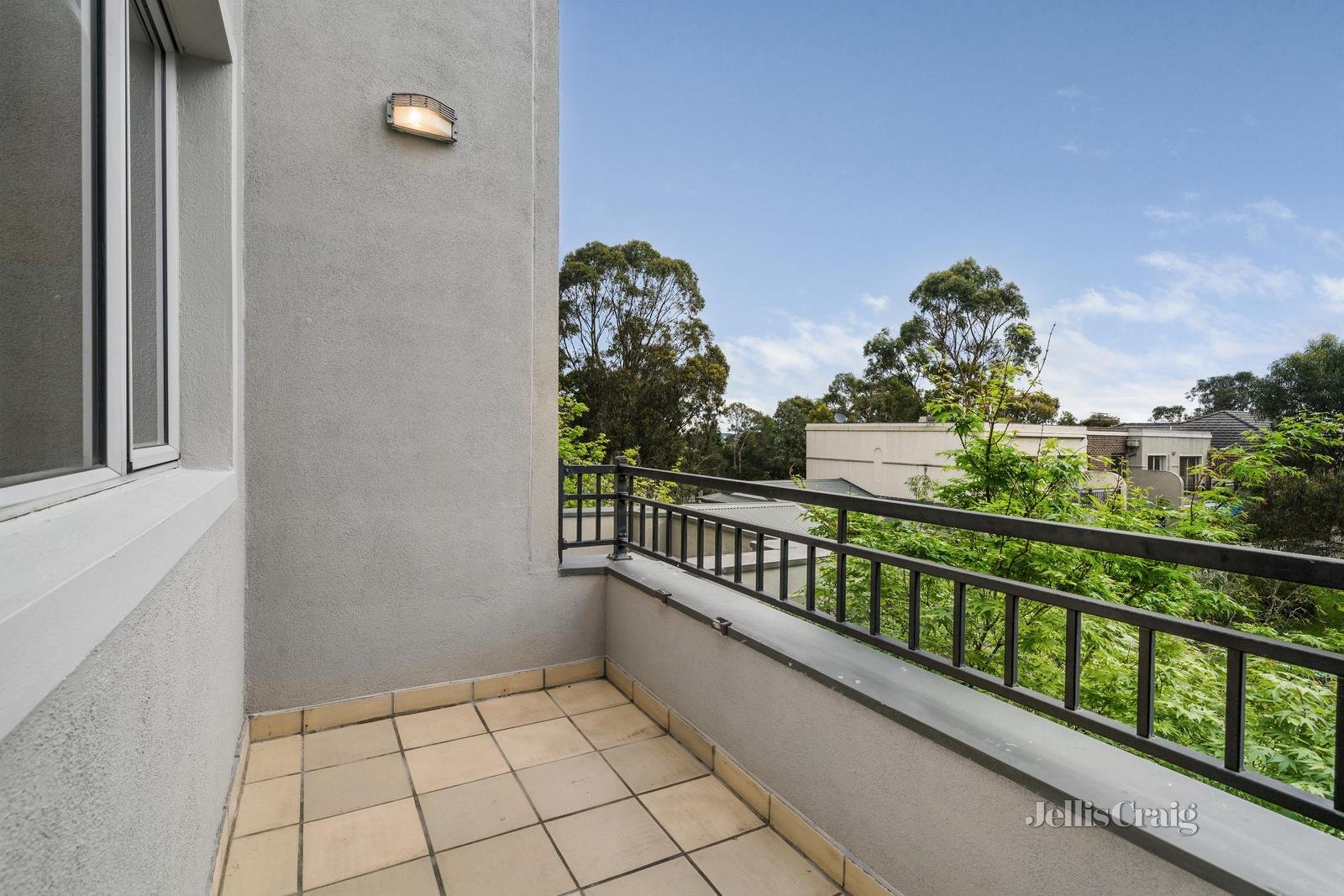 23/1 Bellevue Avenue, Doncaster East image 8