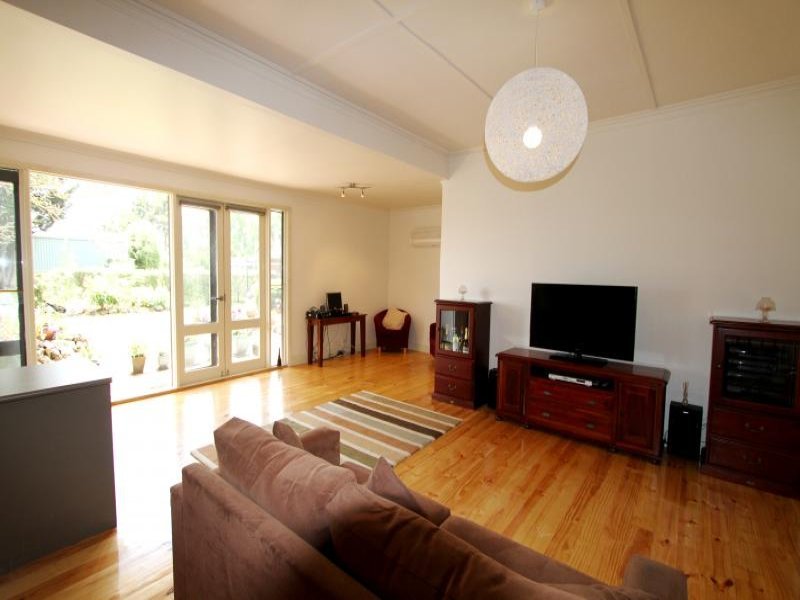 231 Bungaree-Wallace Road, Bungaree image 6