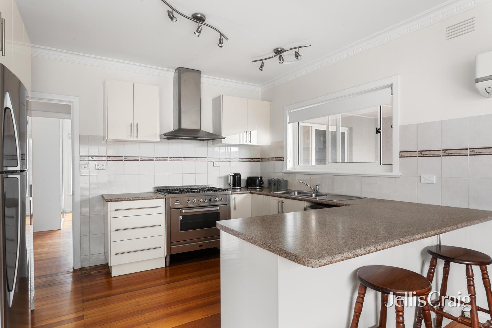 231 Chesterville Road, Moorabbin image 3