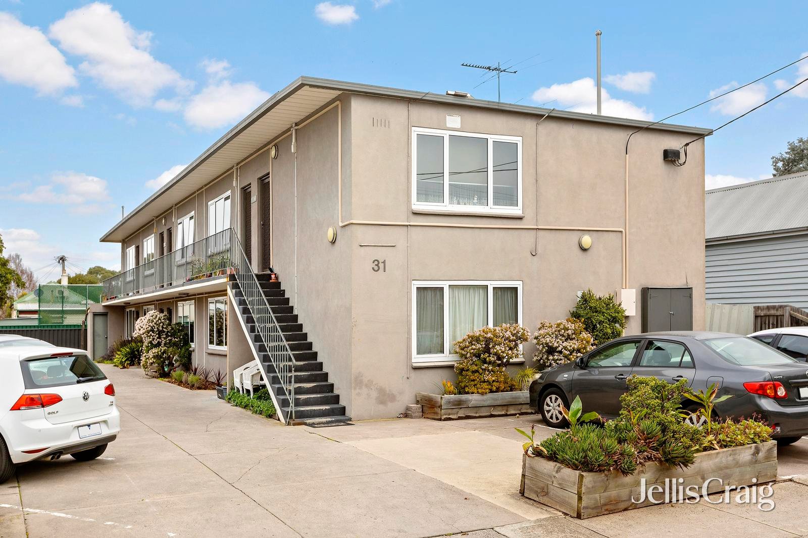 2/31 Emmaline Street, Northcote image 1