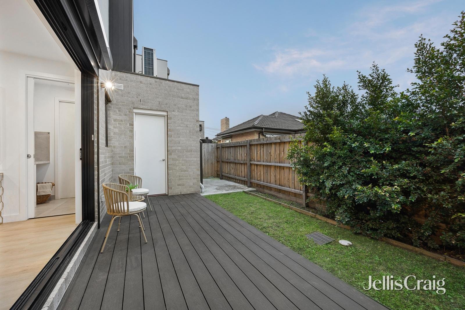 2/31 Hudson Street, Fawkner image 10