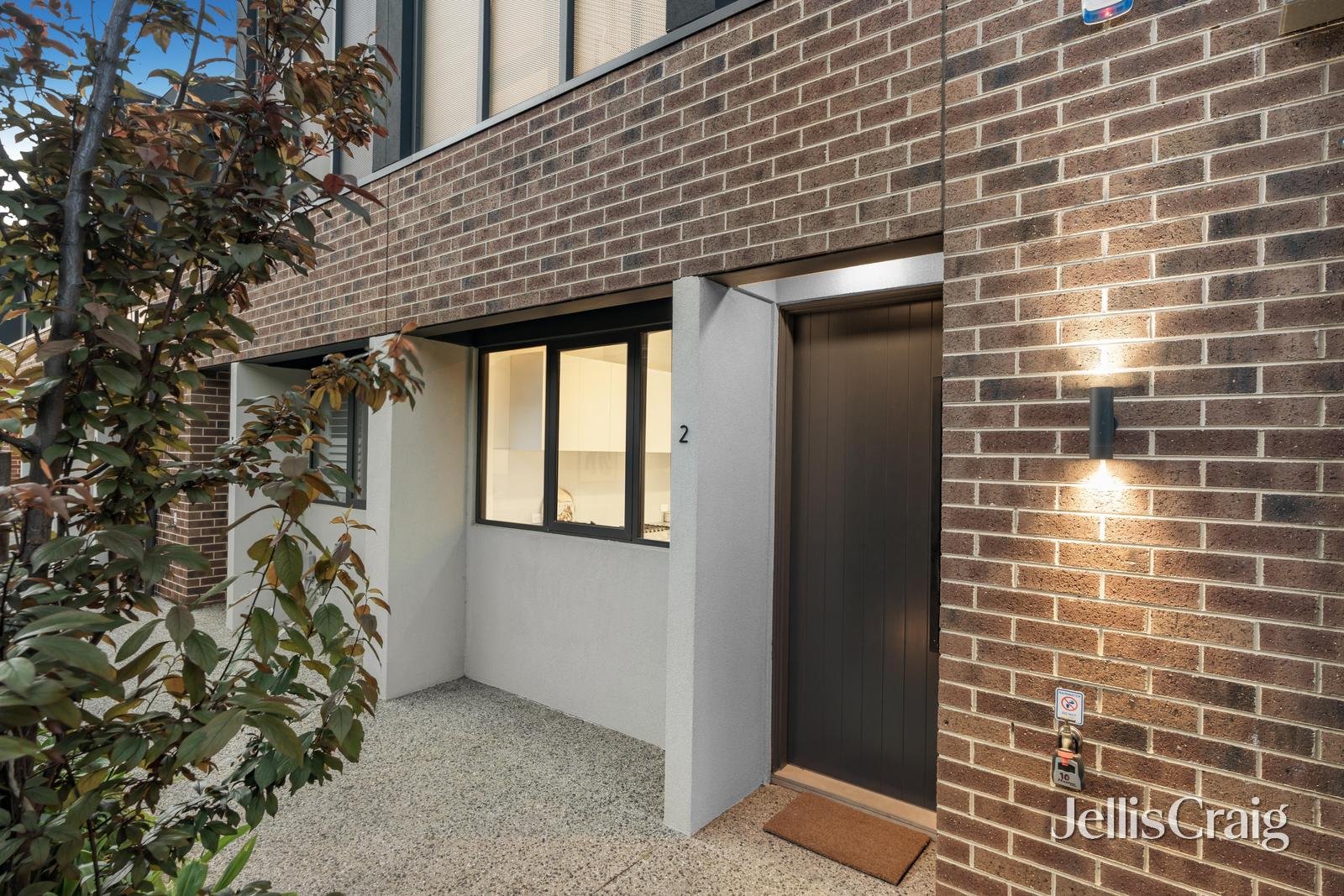 2/31 Lillimur Road, Ormond image 1