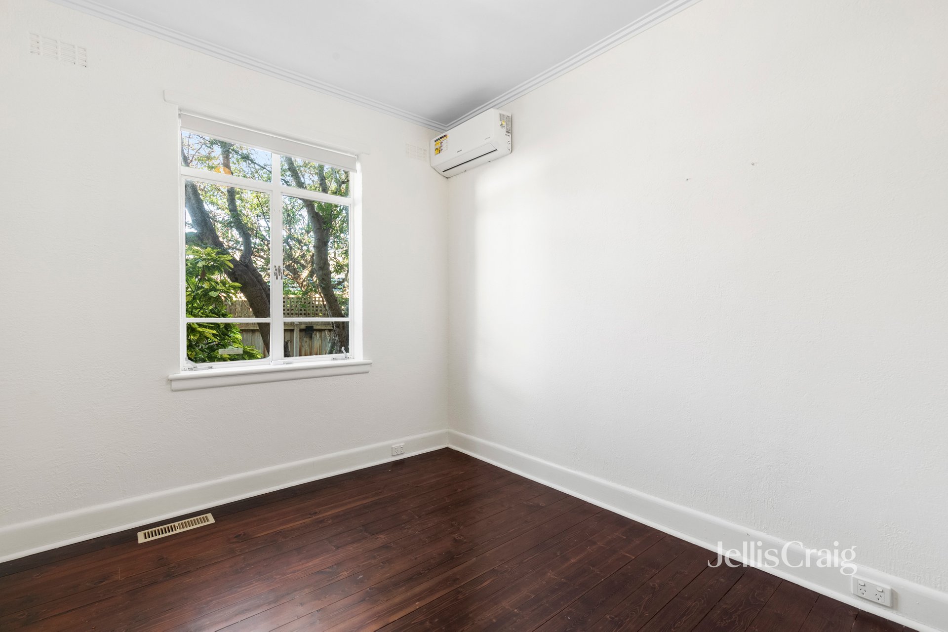 2/31 Mercer Road, Armadale image 4