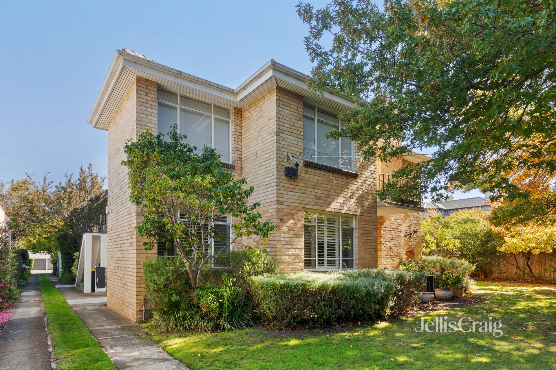 2/31 Mercer Road, Armadale image 6