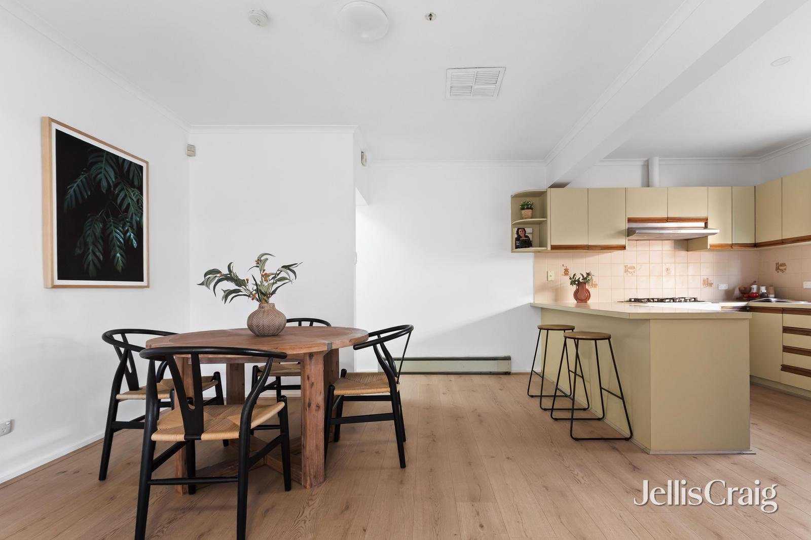 231 Nell Street West, Watsonia image 6