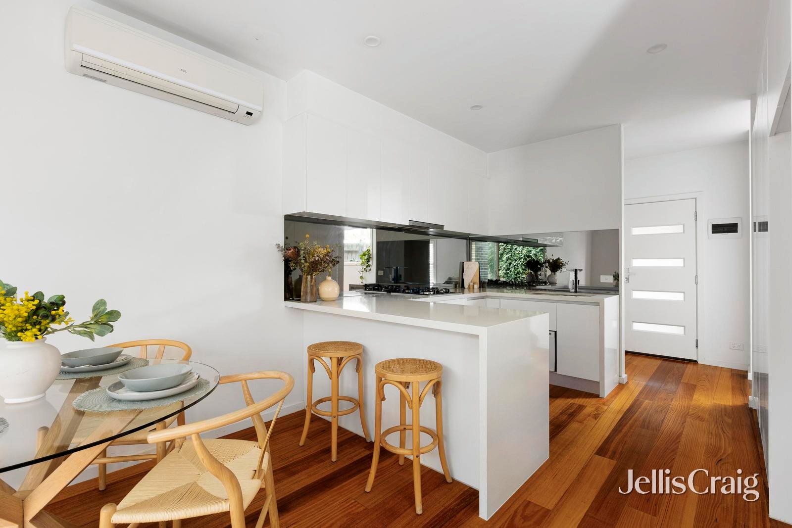 2/31 Newcastle Street, Preston image 4