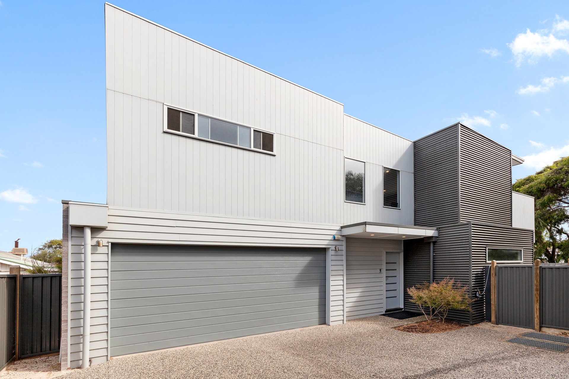 Property Gallery - Main Image