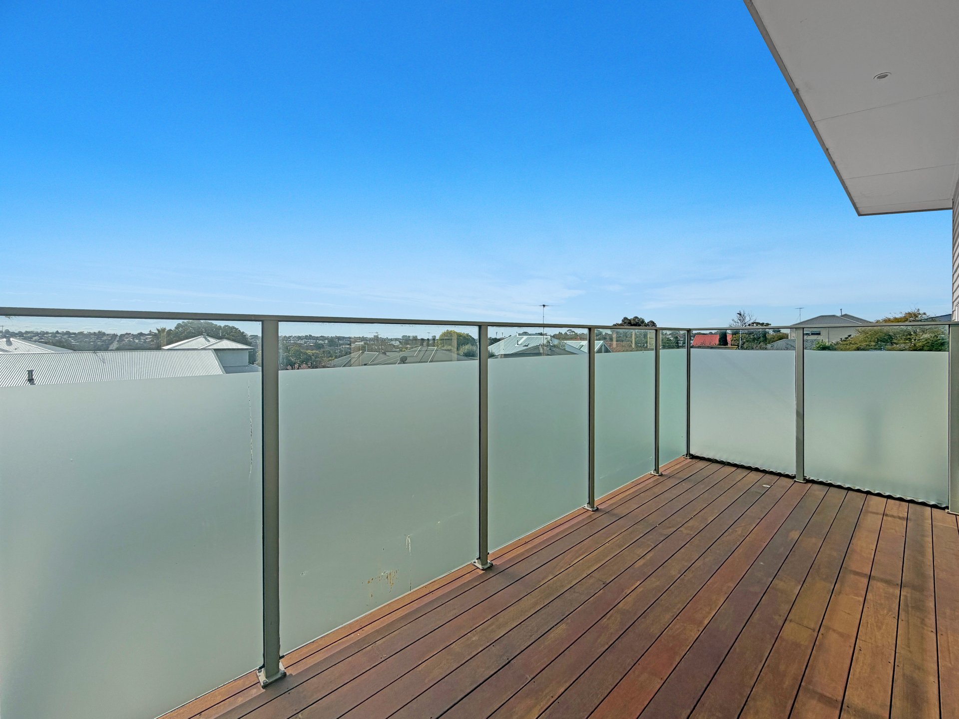 2/31 Roberts Road, Belmont image 5