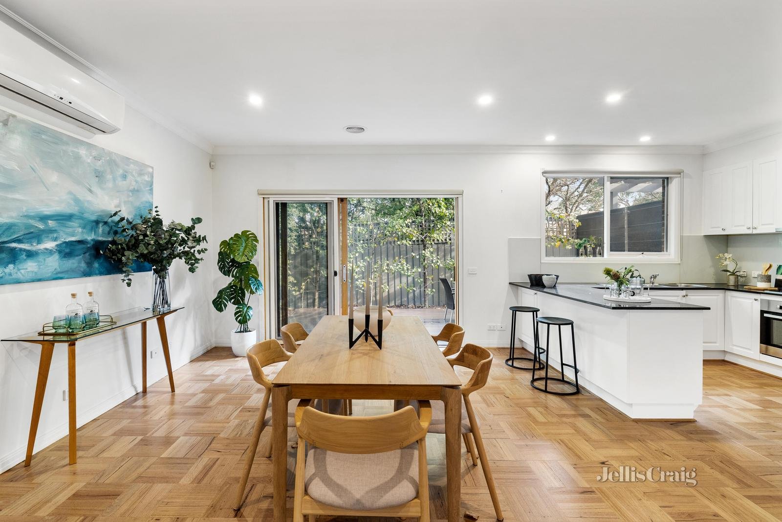 2/310 Mont Albert Road, Surrey Hills image 4