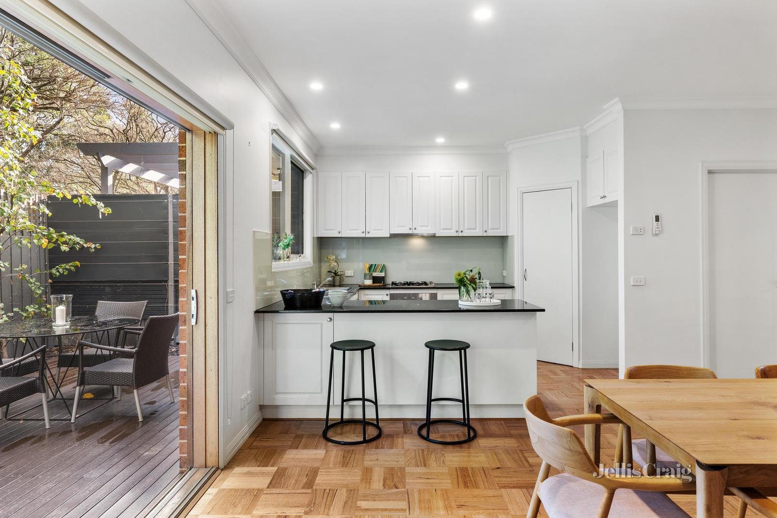 2/310 Mont Albert Road, Surrey Hills image 5