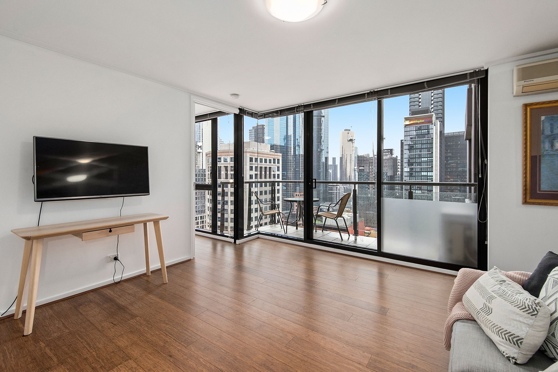 2310 / 668 Bourke Street Melbourne