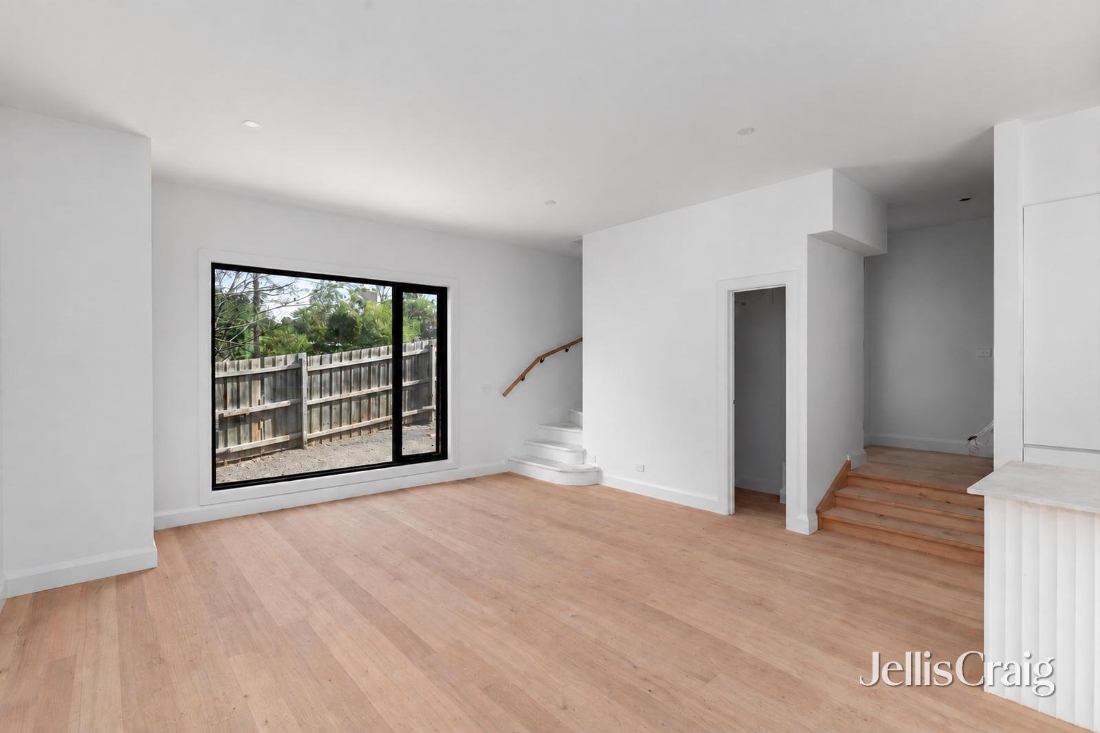 2&3/115 Bellevue Avenue, Rosanna image 5