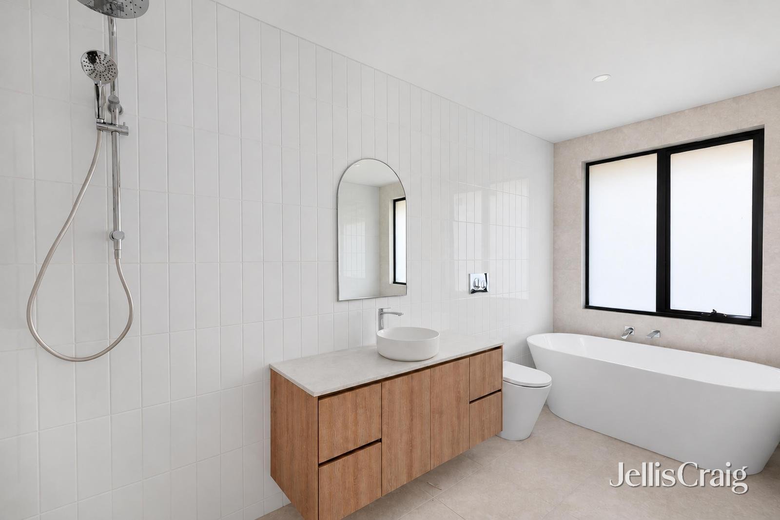 2&3/115 Bellevue Avenue, Rosanna image 6