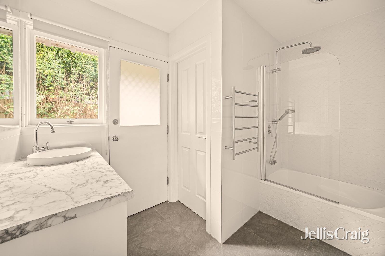 23/12-14 Venice Street, Mentone image 6
