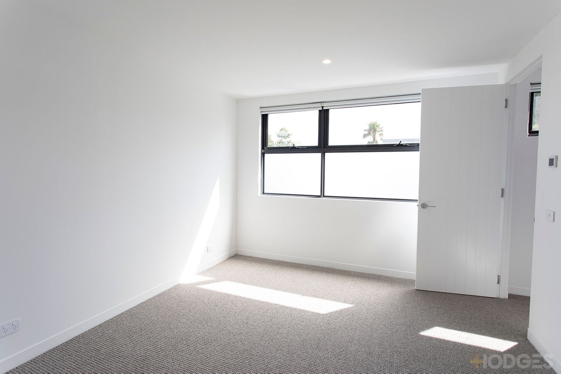 2 / 318A Balcombe Road Beaumaris