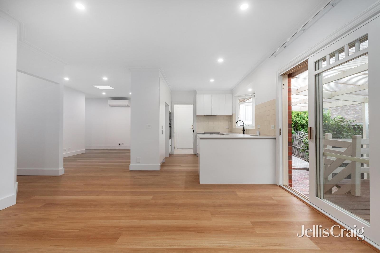 2/319 Porter Street, Templestowe image 3