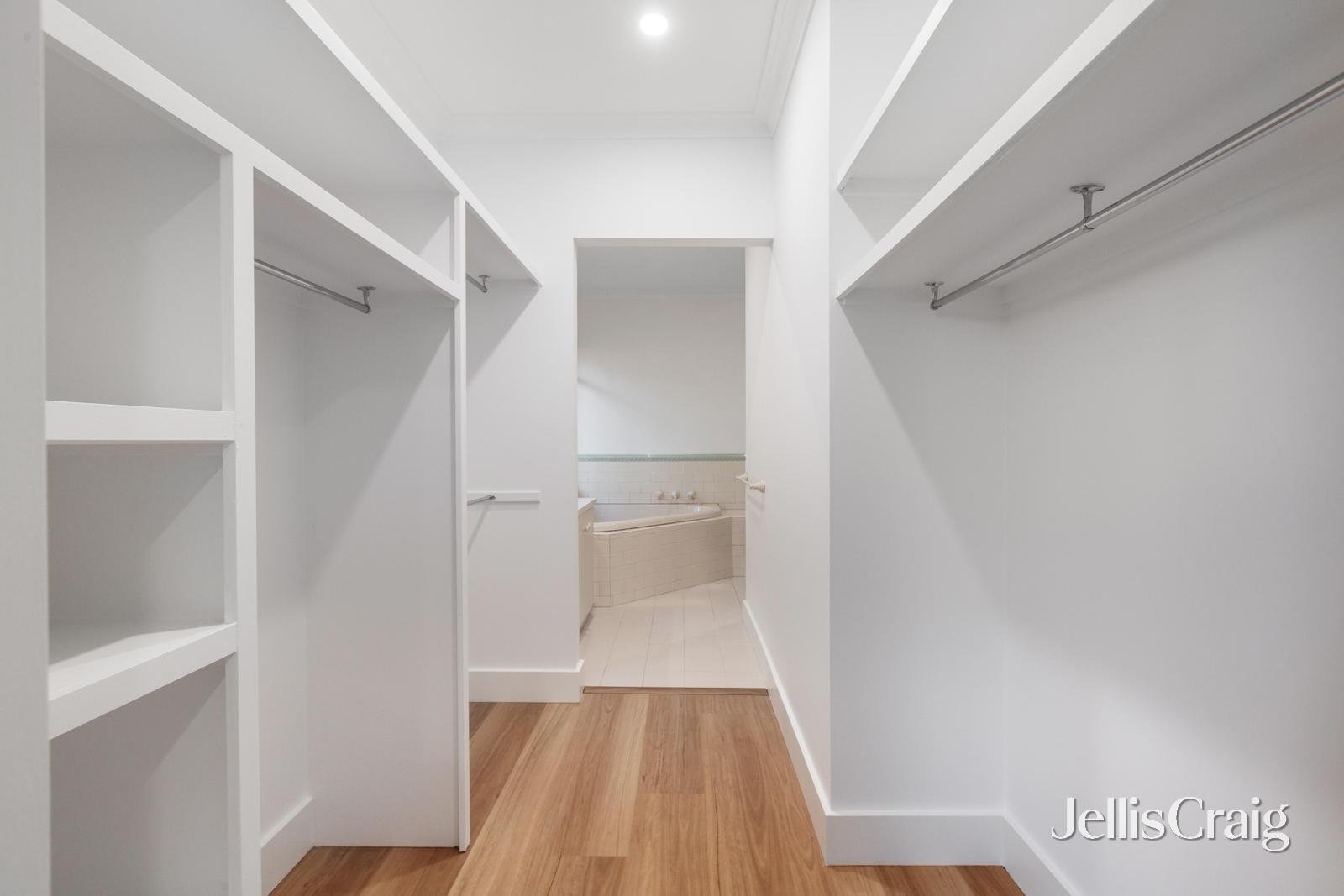 2/319 Porter Street, Templestowe image 6