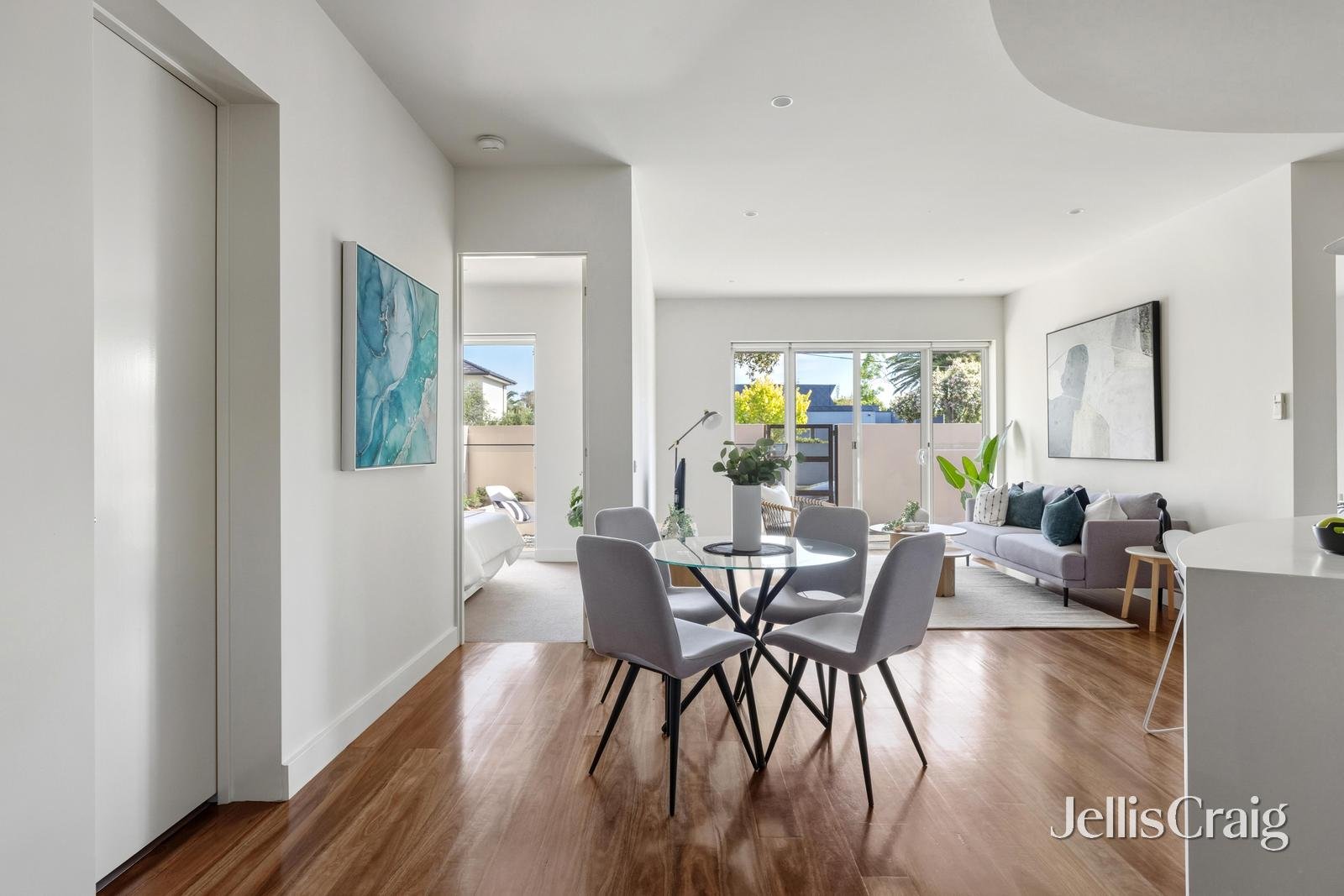 2/32 Bay Street, Brighton image 7