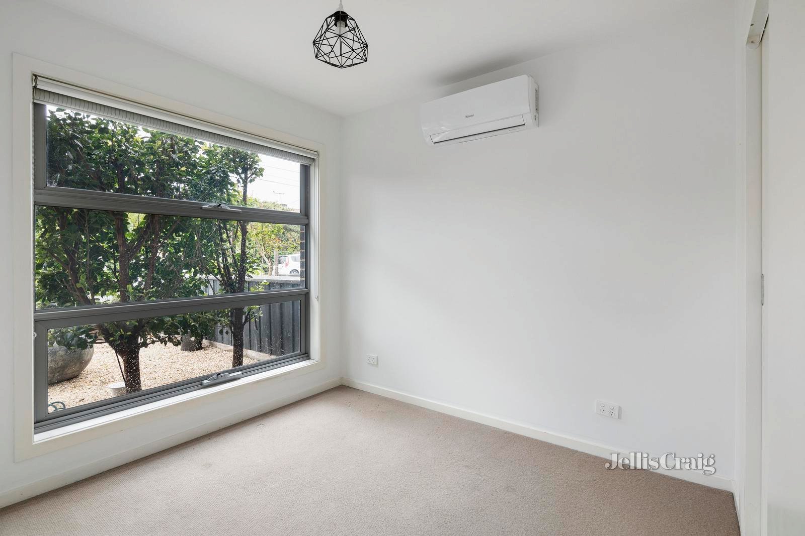 2/32 Centennial Avenue, Brunswick West image 9