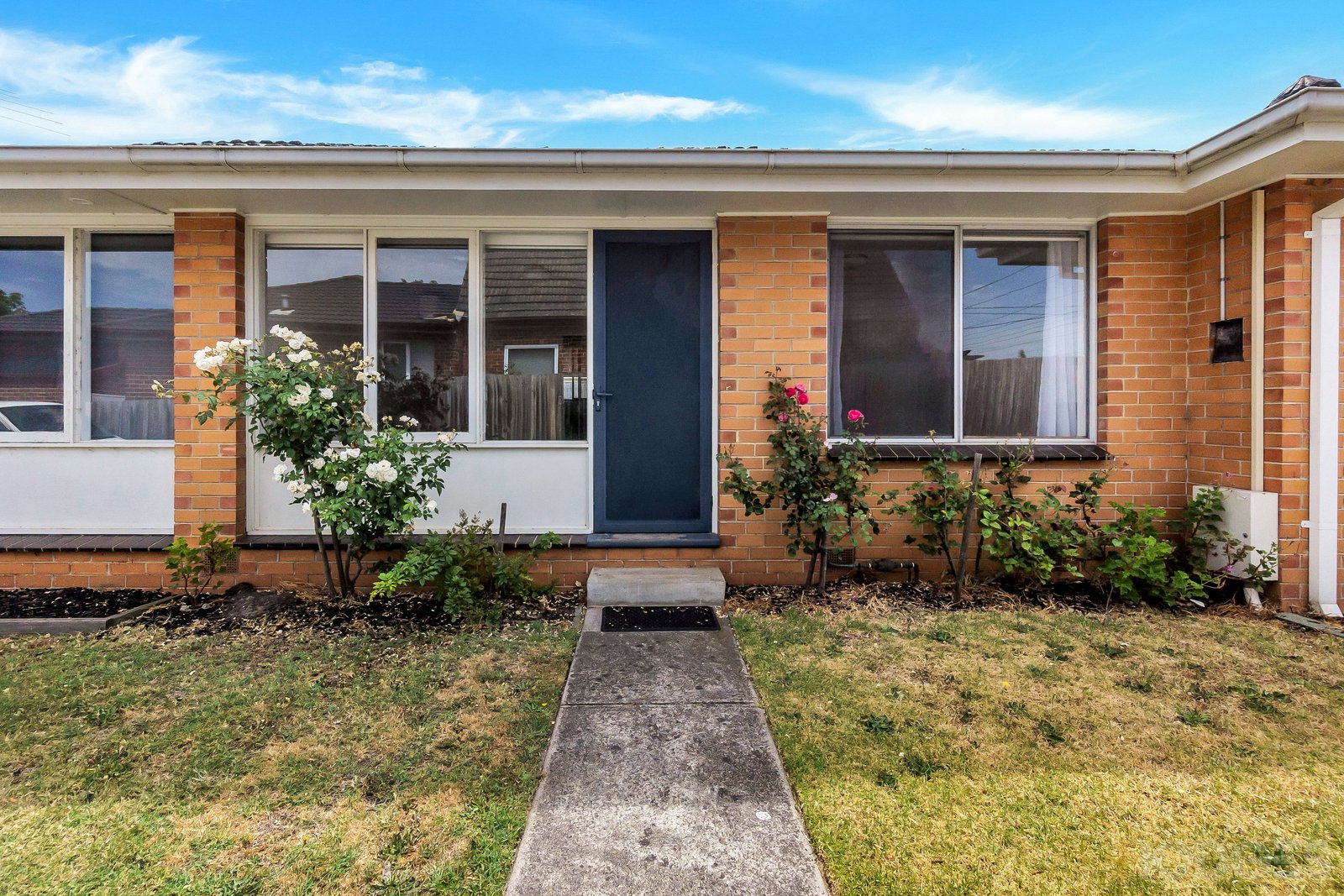 2 / 32 Collins Street Mentone