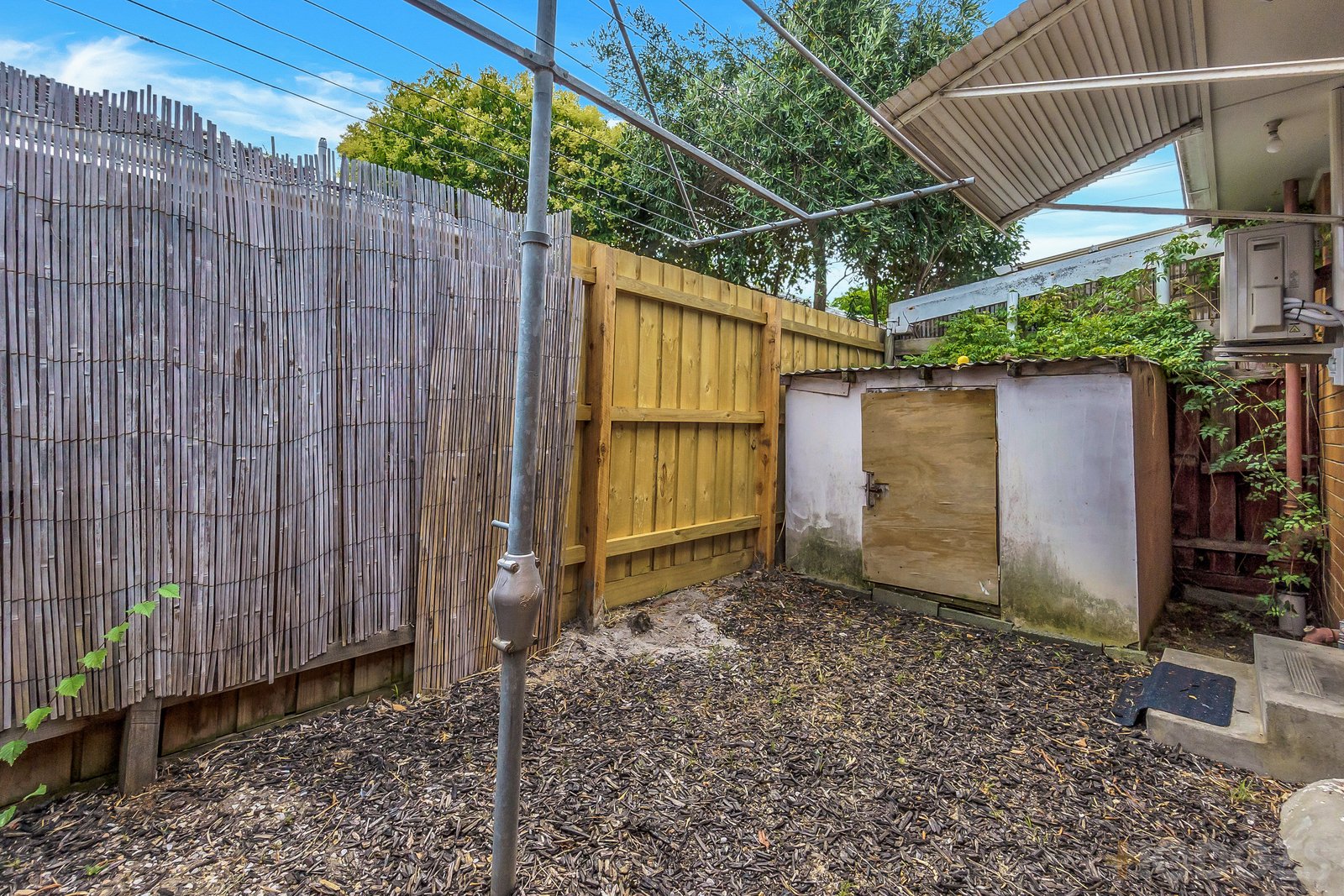 2 / 32 Collins Street Mentone
