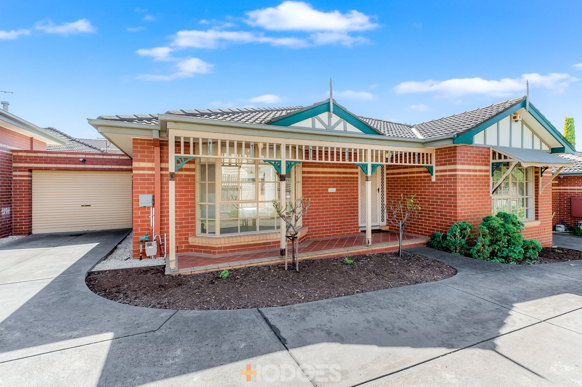 2 / 32 Cooper Street ESSENDON