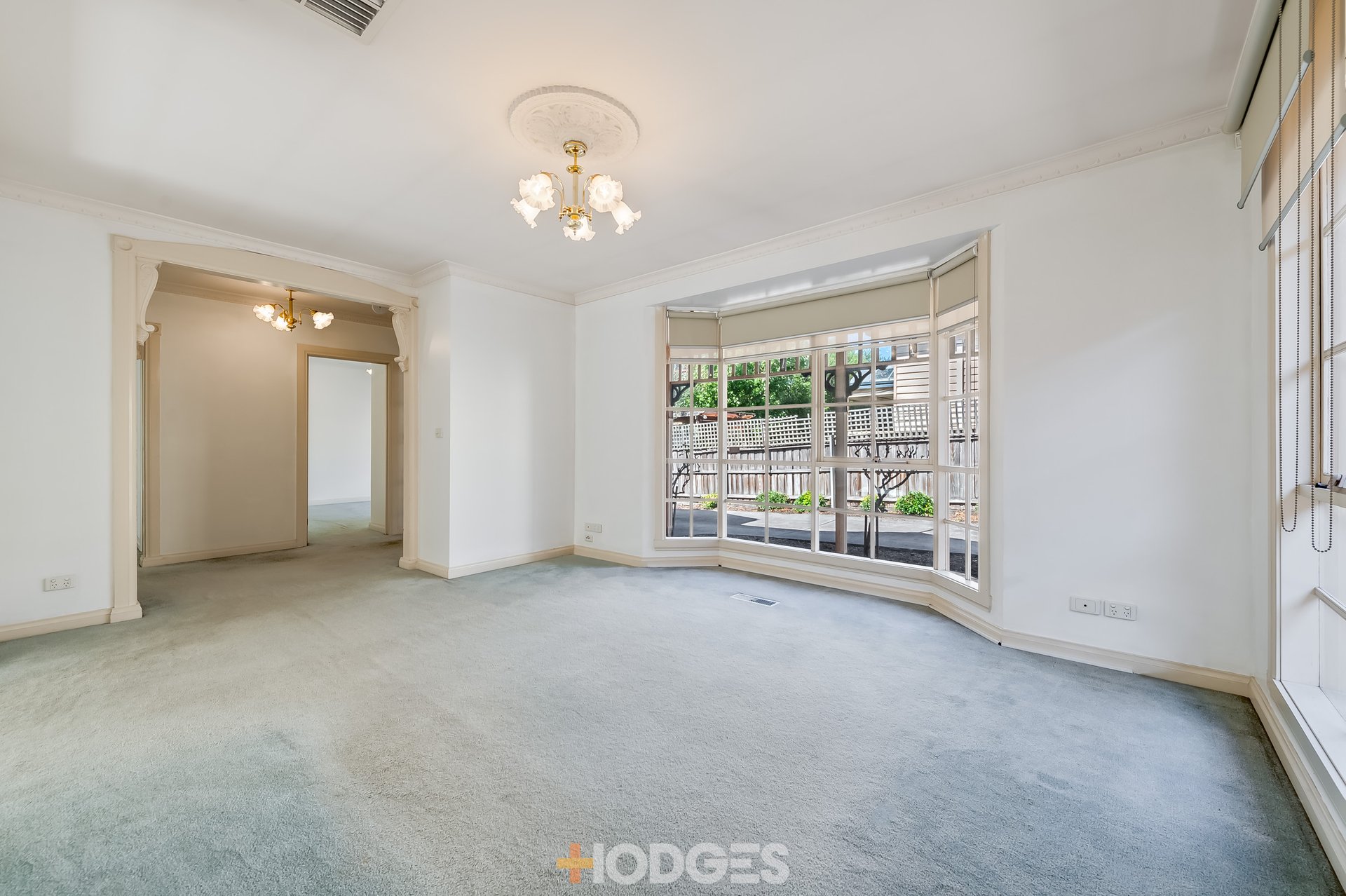 2 / 32 Cooper Street ESSENDON