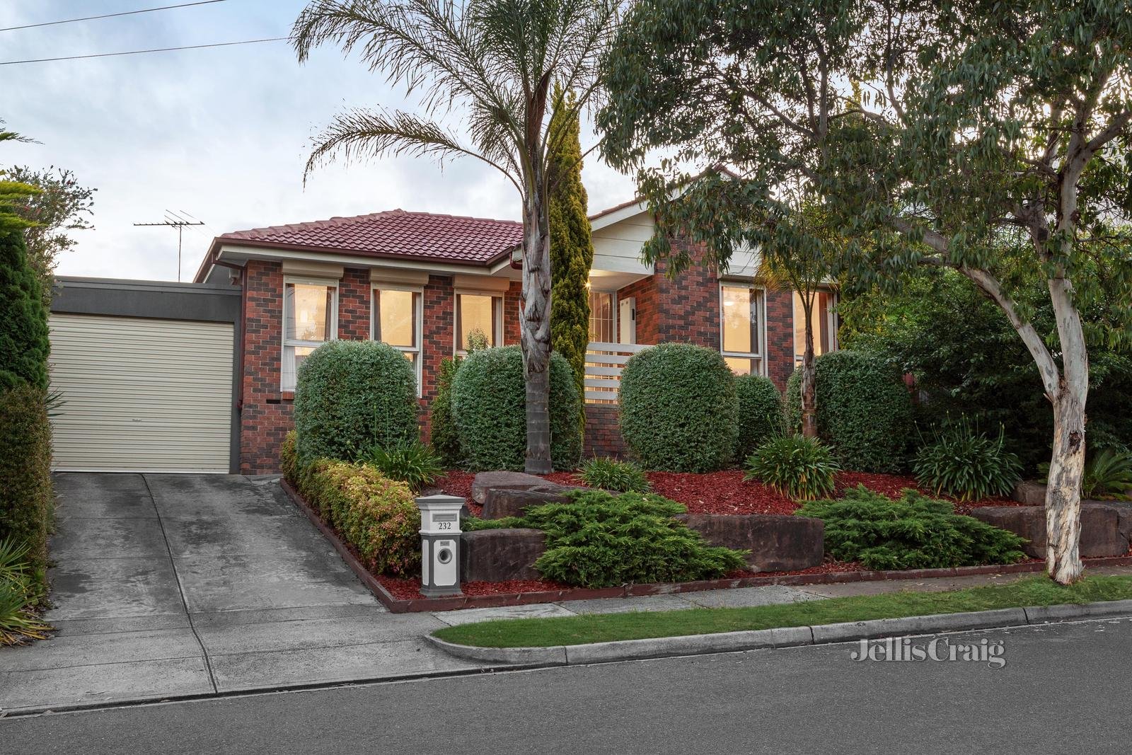 232 Elder Street, Greensborough image 1