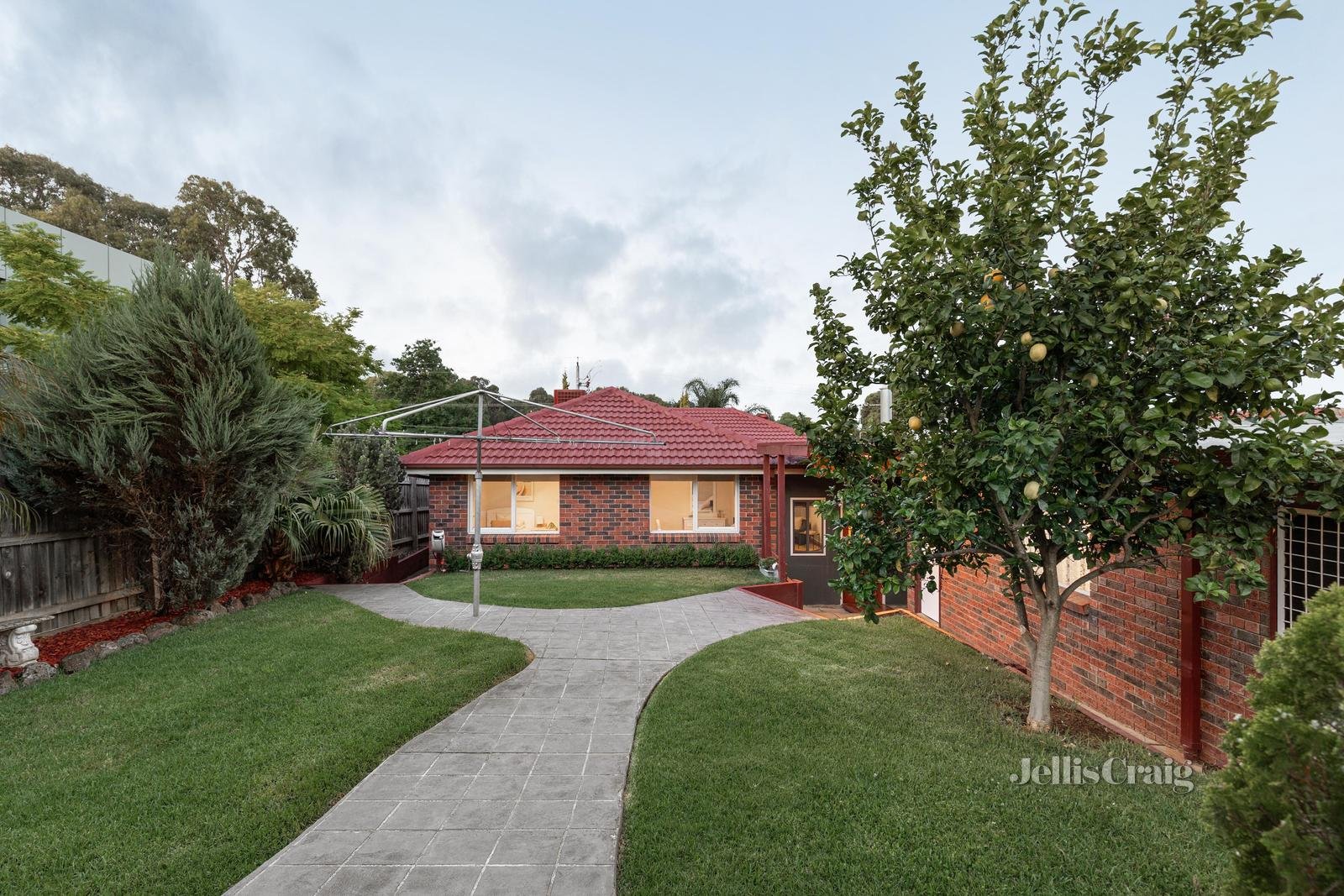 232 Elder Street, Greensborough image 17