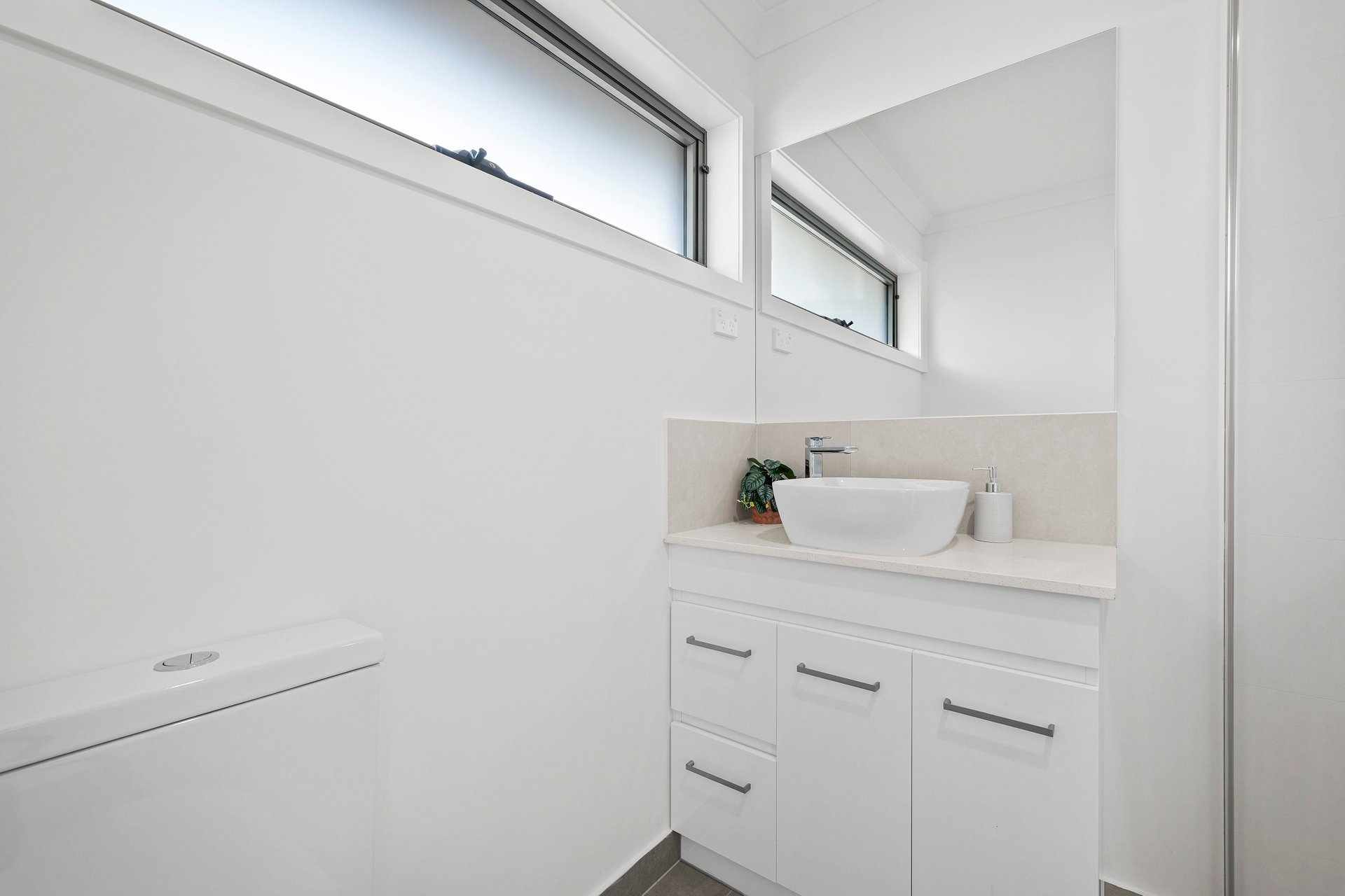 2/32 Felix Grove, Mooroolbark image 9