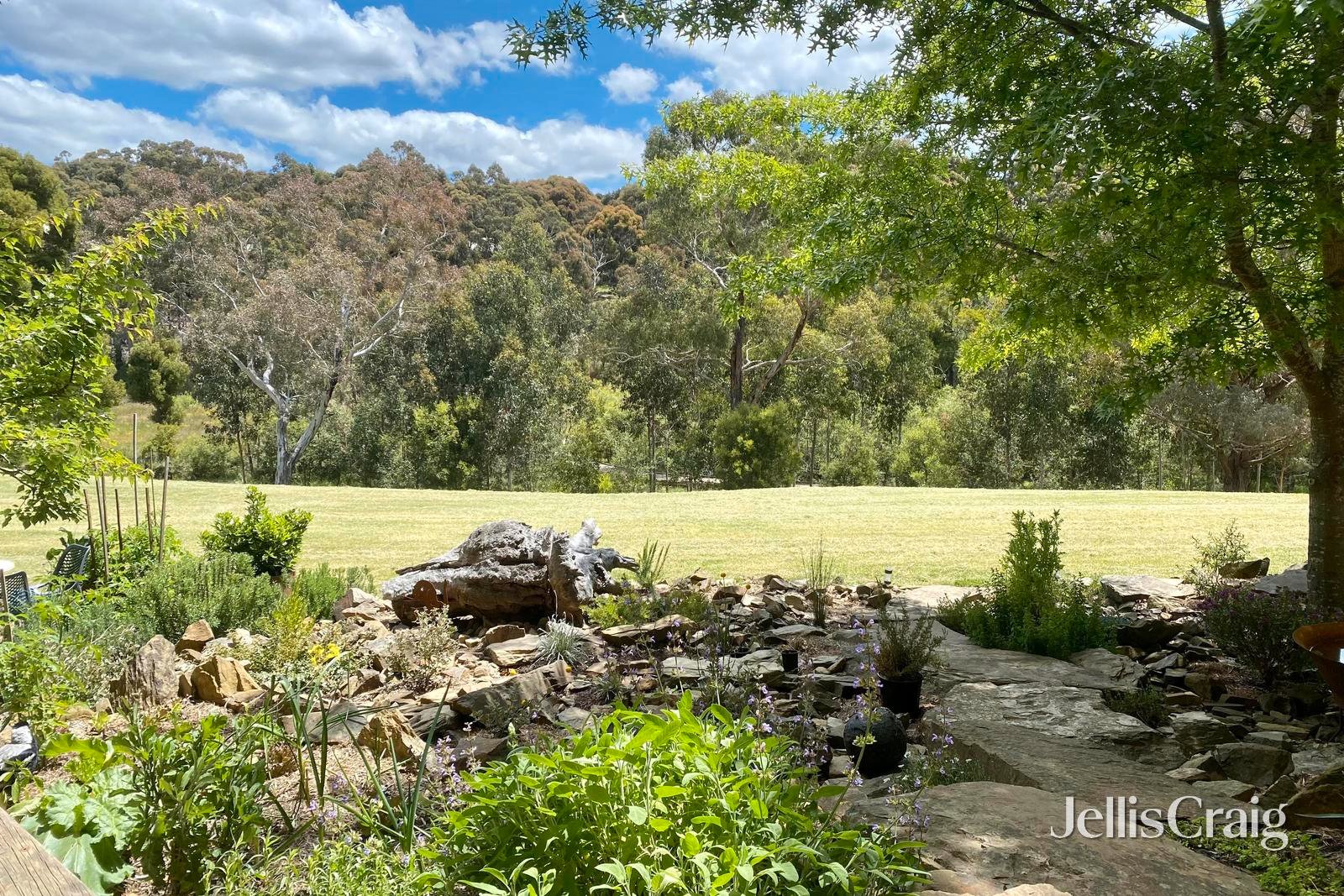 2/32 King Street, Daylesford image 19