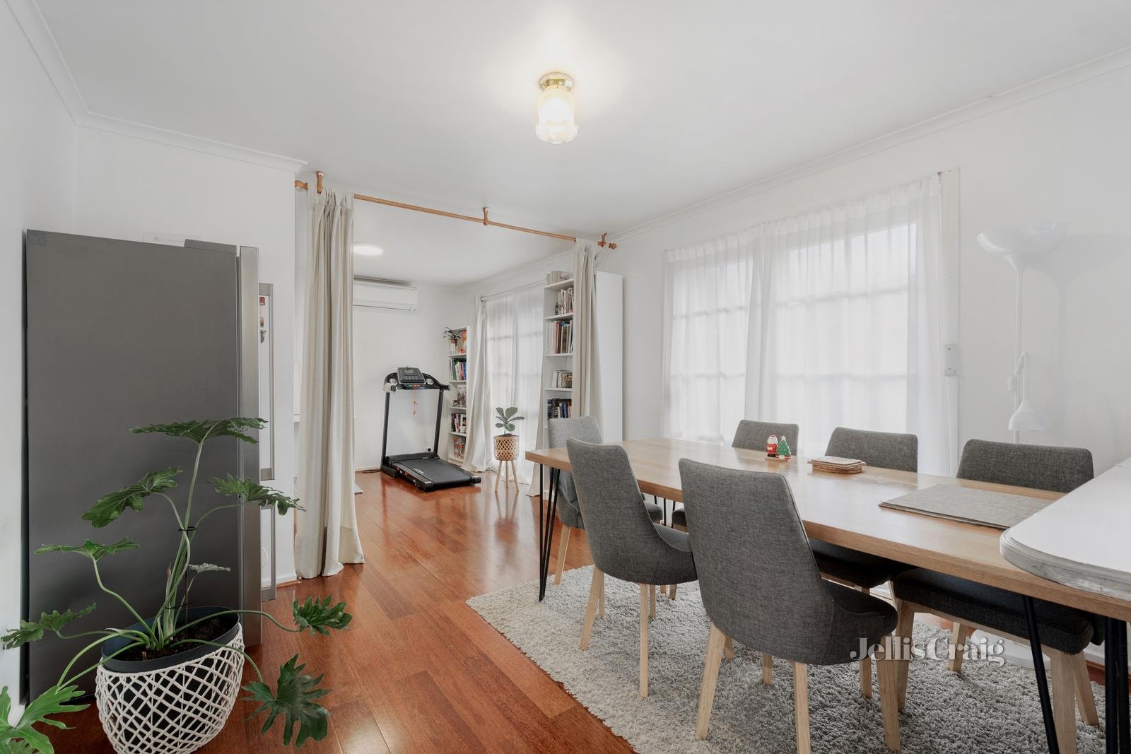 2/32 Lee Avenue, Mount Waverley image 5
